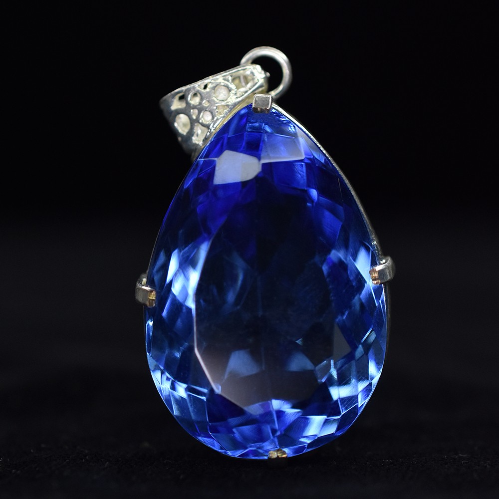 Blue Sapphire 104.95 Ct CERTIFIED Pear 925 Sterling Silver Gemstone Pendant