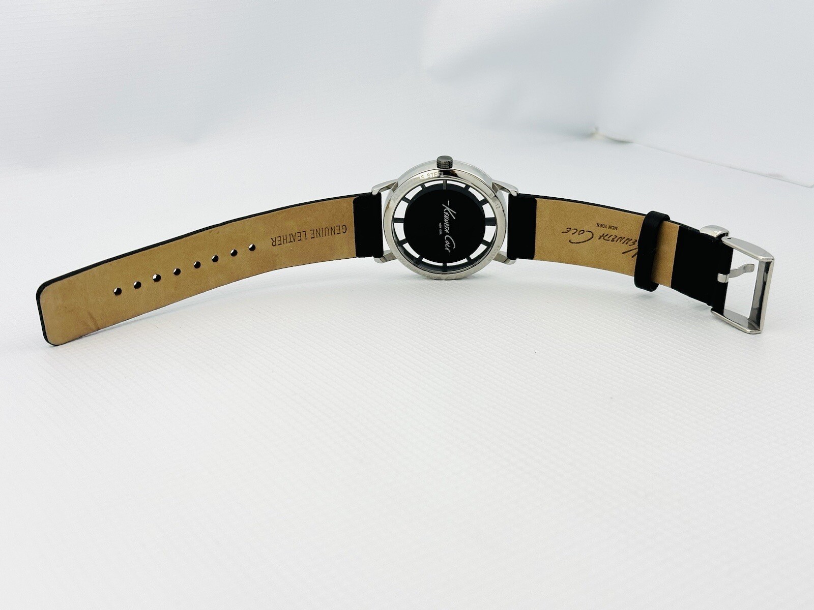 Kenneth Cole NY. KC1853 See-through transparent Mt.Grey Dial Leather Strap Watch