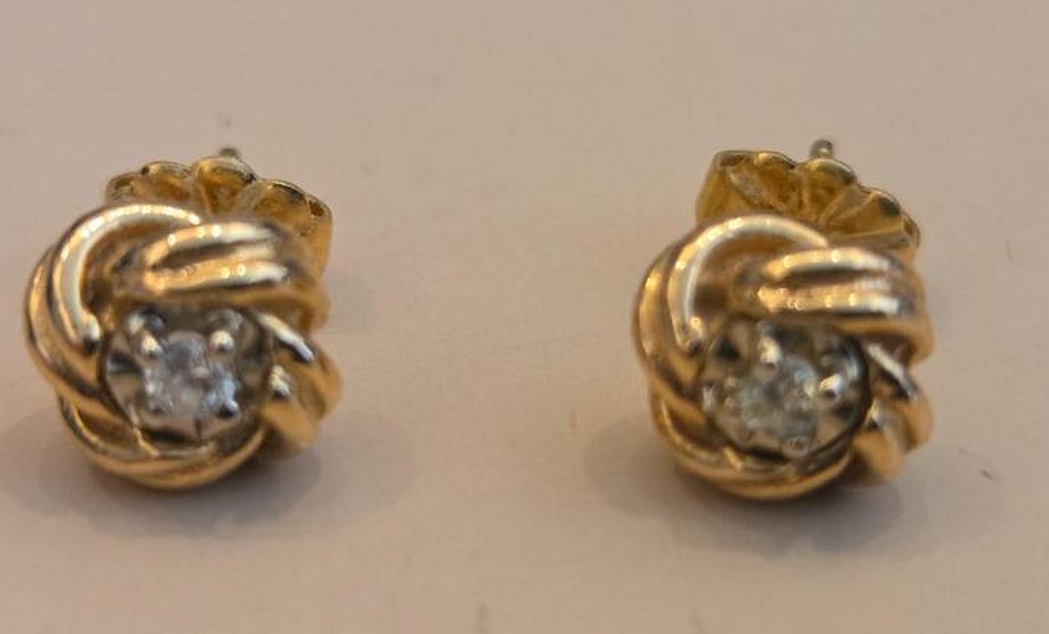 Nice 14k gold love knot post earrings with tiny diamond, 1980-2000s