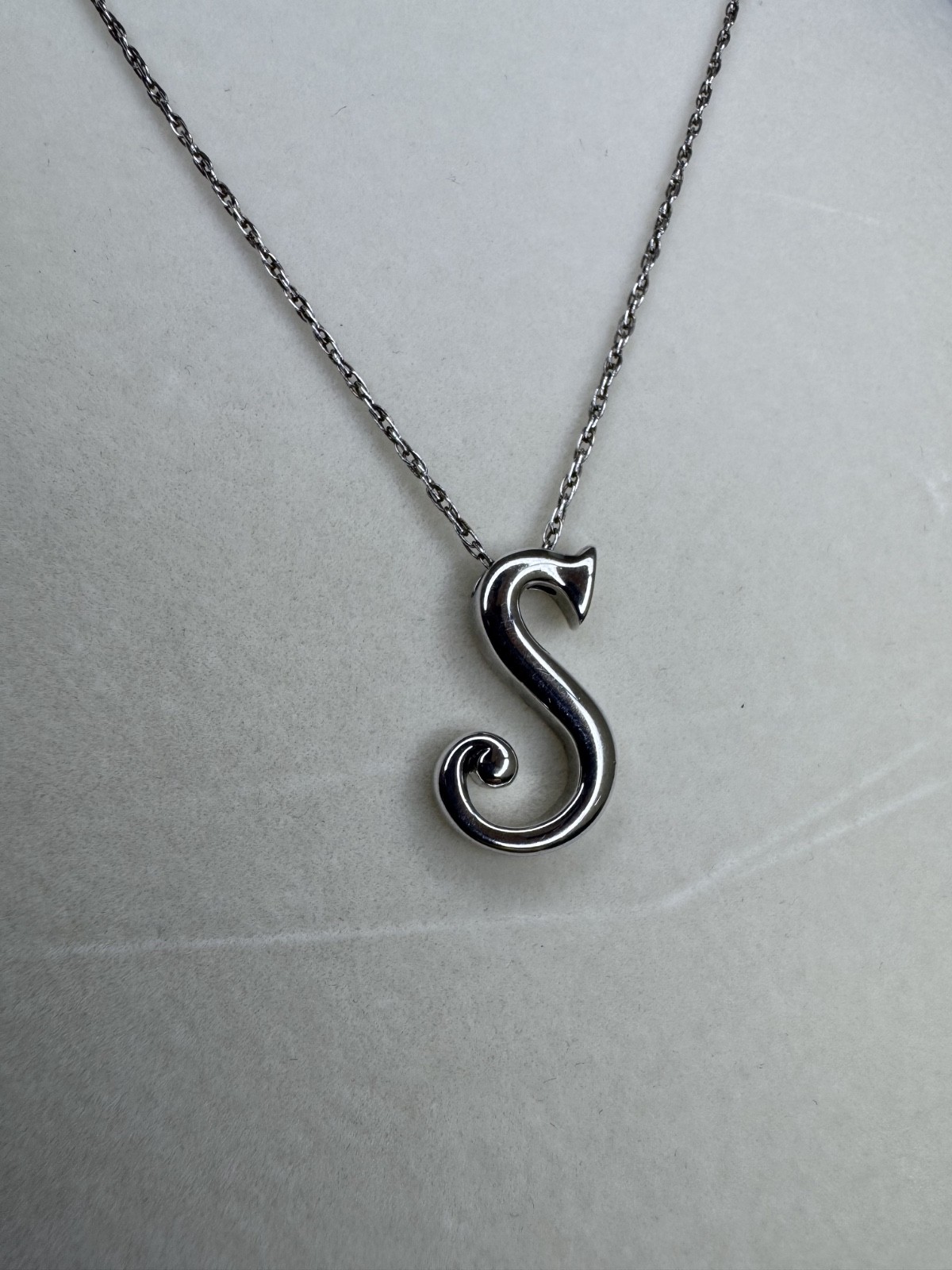 925 Sterling Silver Letter S Initial Pendant Necklace 17″ + 2″ Extender 3g