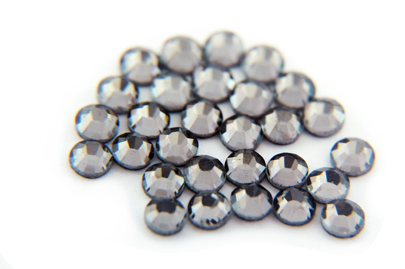 MACHINE CUT HOTFIX CRYSTAL RHINESTONES – 5 SIZES – 25 COLORS – HOT FIX STONES