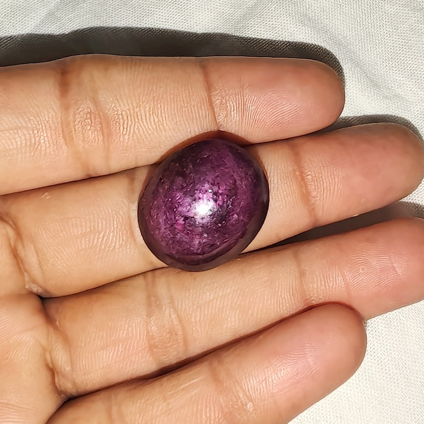 39 Carat 21.4×18.8×8.9 MM Natural Purple Pink Color Ruby Oval Shape Cabochon