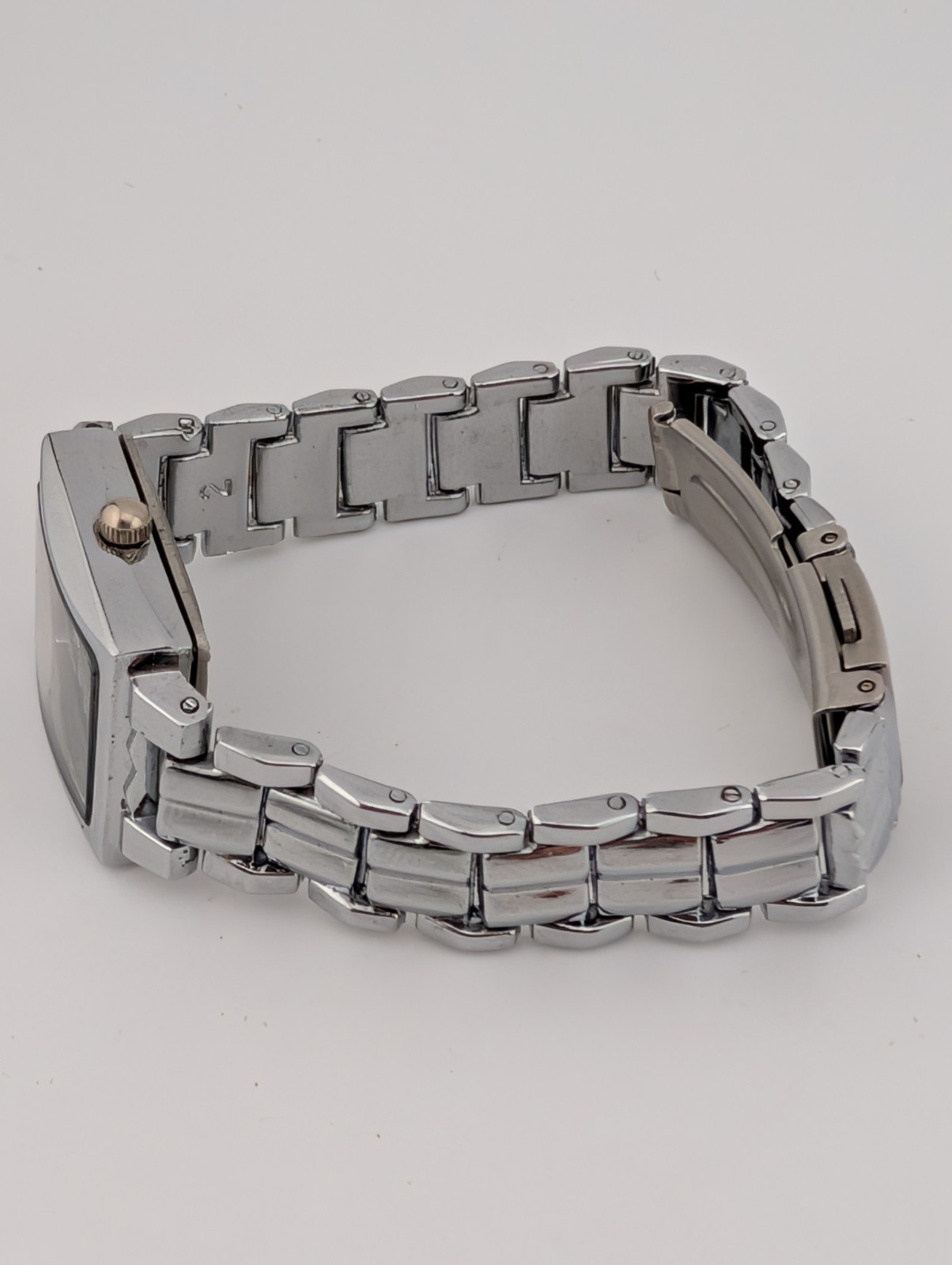 Longbo Watch Women 19mm Case Black Dial 6″ Silver Band- New Battery
