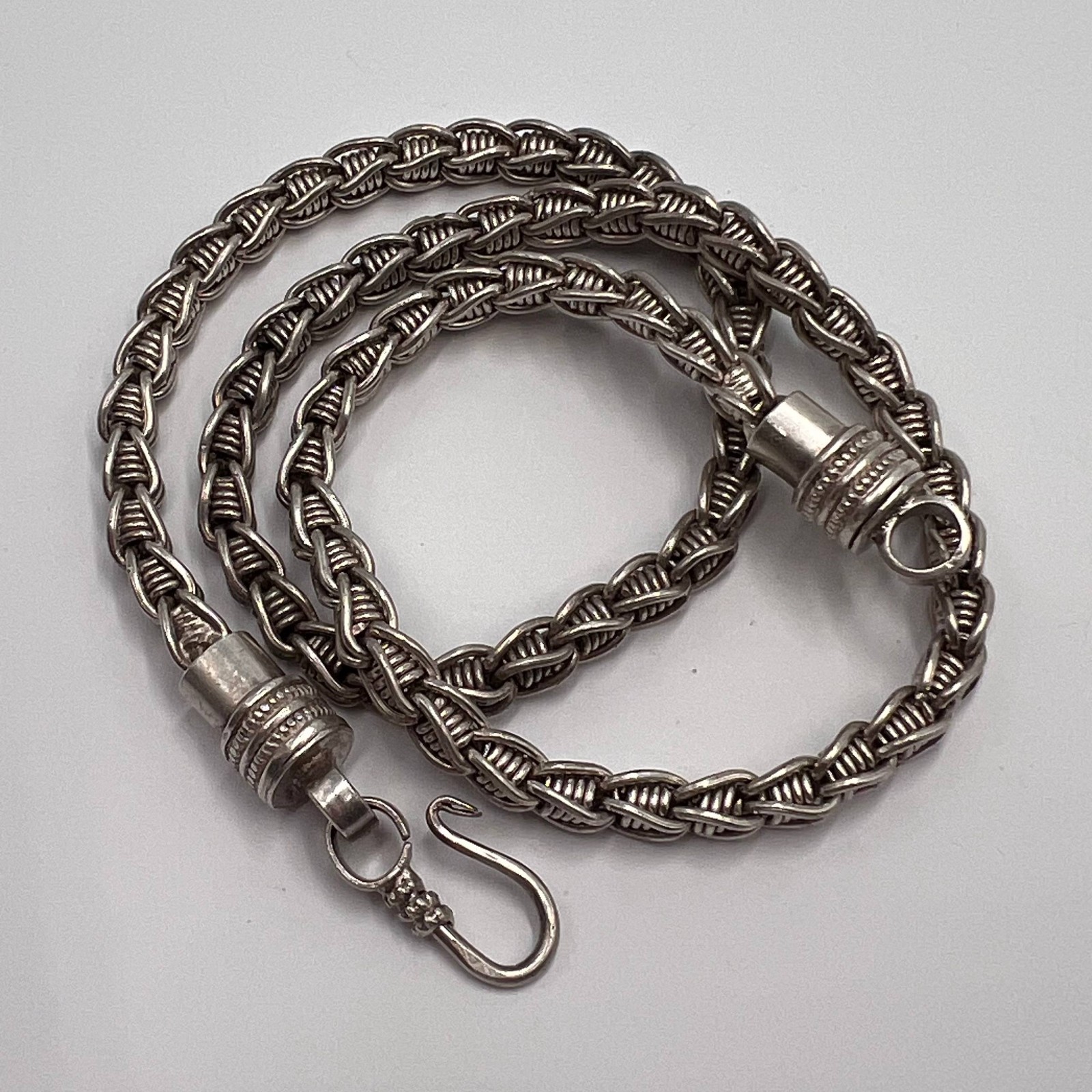 Vintage 925 Sterling Silver Chain Necklace 56.9g 50cm Hook Clasp Unisex Signed