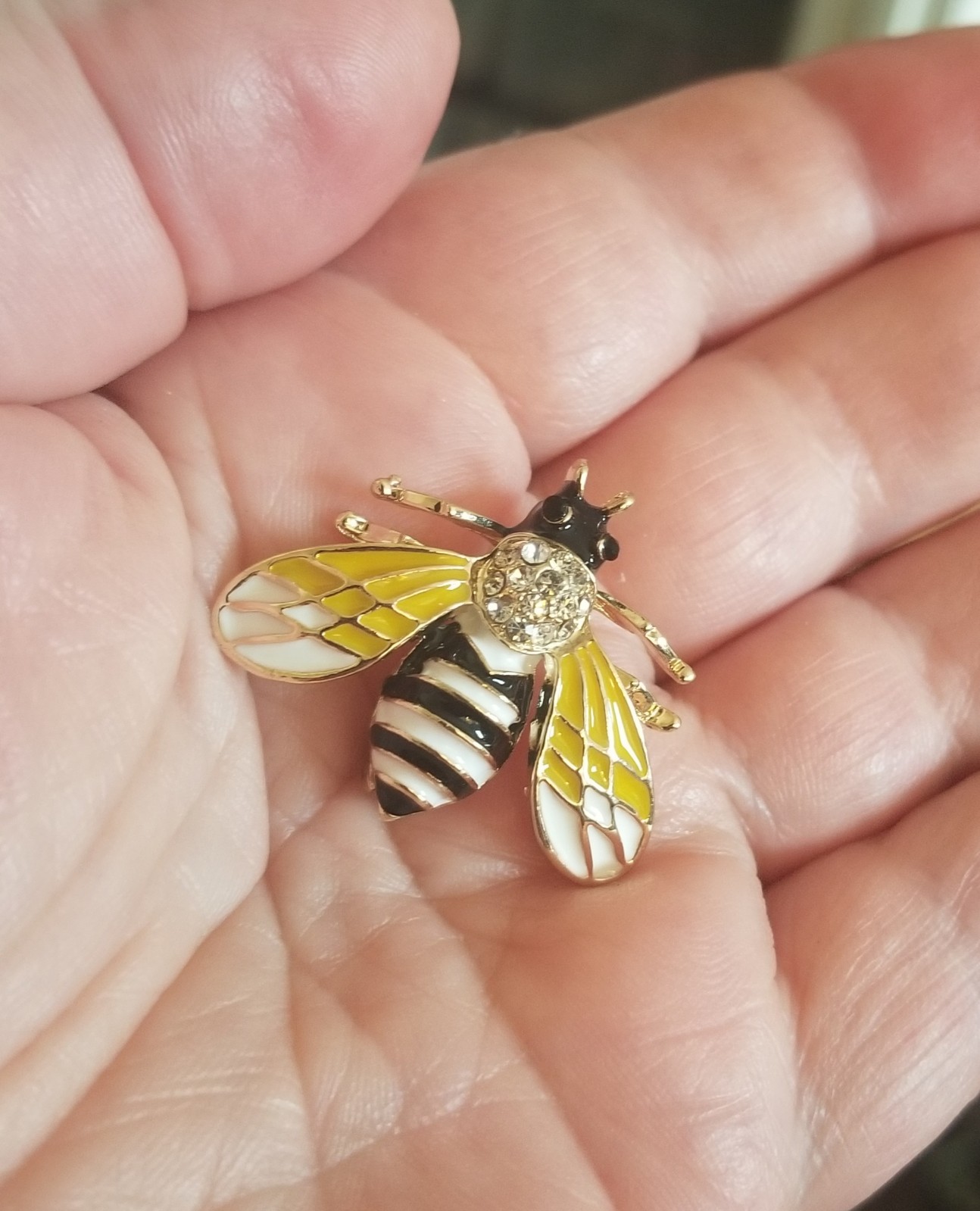VINTAGE GOLD BUMBLE BEE INSECT BUG BROOCH PIN~RHINESTONE ENAMEL~GARDENER GIFT