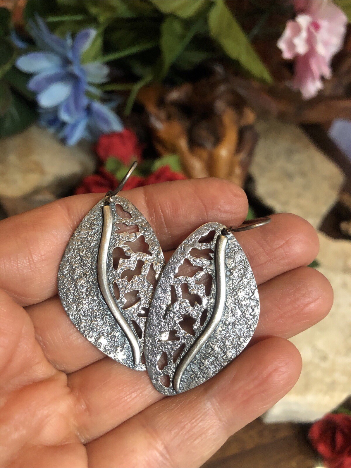 30. SILPADA Sterling 925 Brushed Textured Cut Out Leaf Hook Earrings 8.5g, 48mm