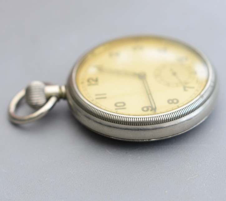 Vintage 15 Jewels Swiss Made 3266642 Pocket Watch Working AM6E/34050/13670/41