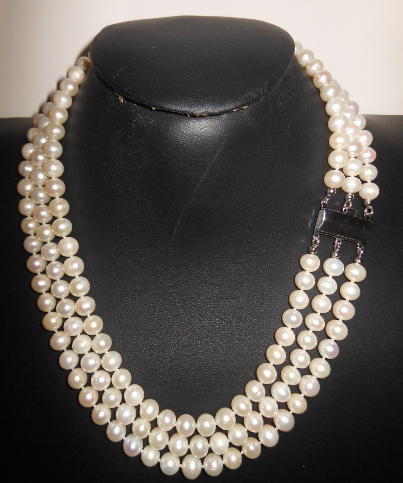 Gorgeous 925 Sterling Silver Scare Three Strand Cultured Pearl Necklace.