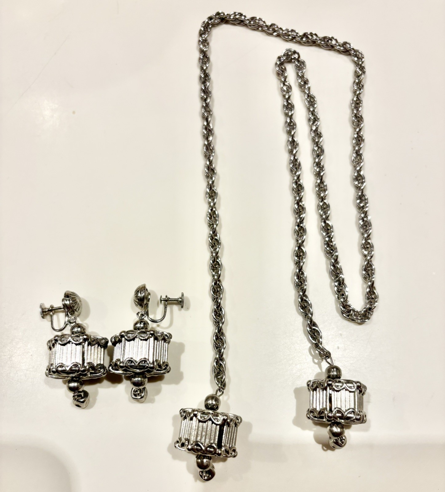 Vintage c.1955-62 Rhodium Lantern Pagoda Sautoir Necklace & Earrings Set RARE