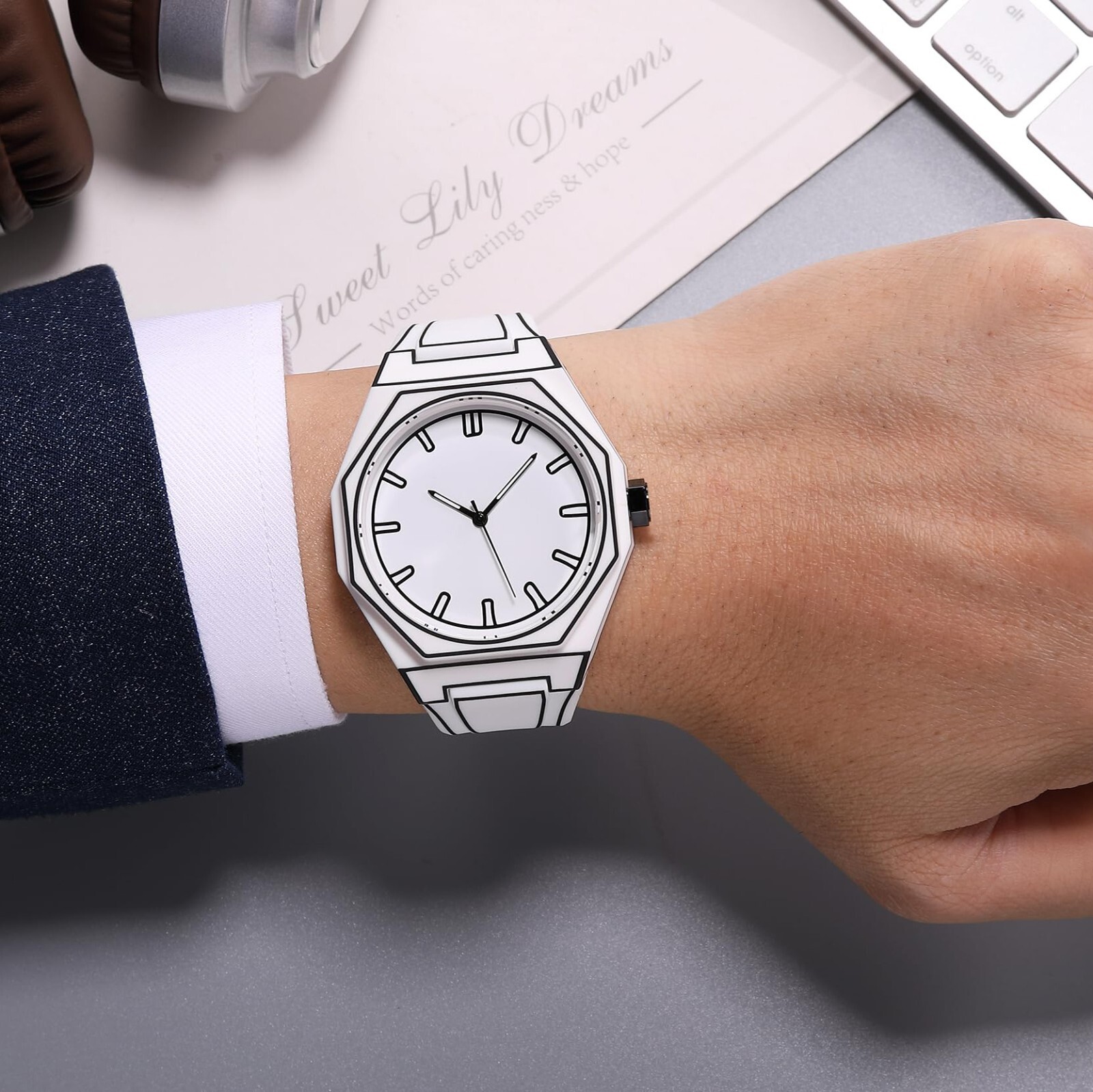 2D “Sketched Look” Outline Art Watch – Black With White Trim. Free Shipping 2025