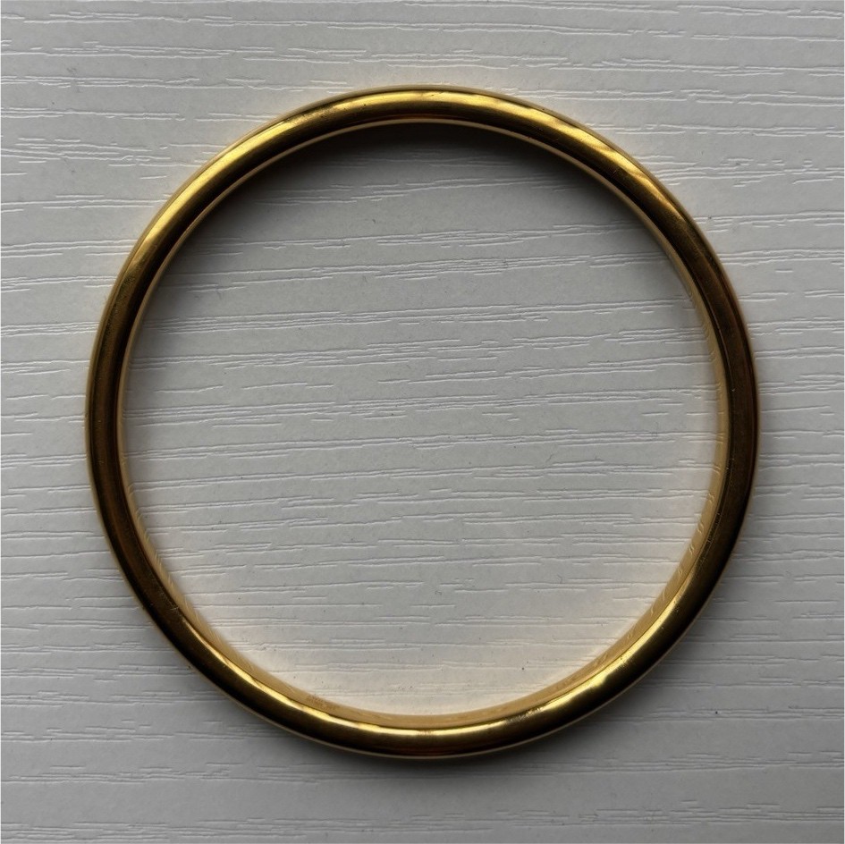 Milor 14K Gold Resin Round Bangle Bracelet Signed, Made in Italy, Under 8″