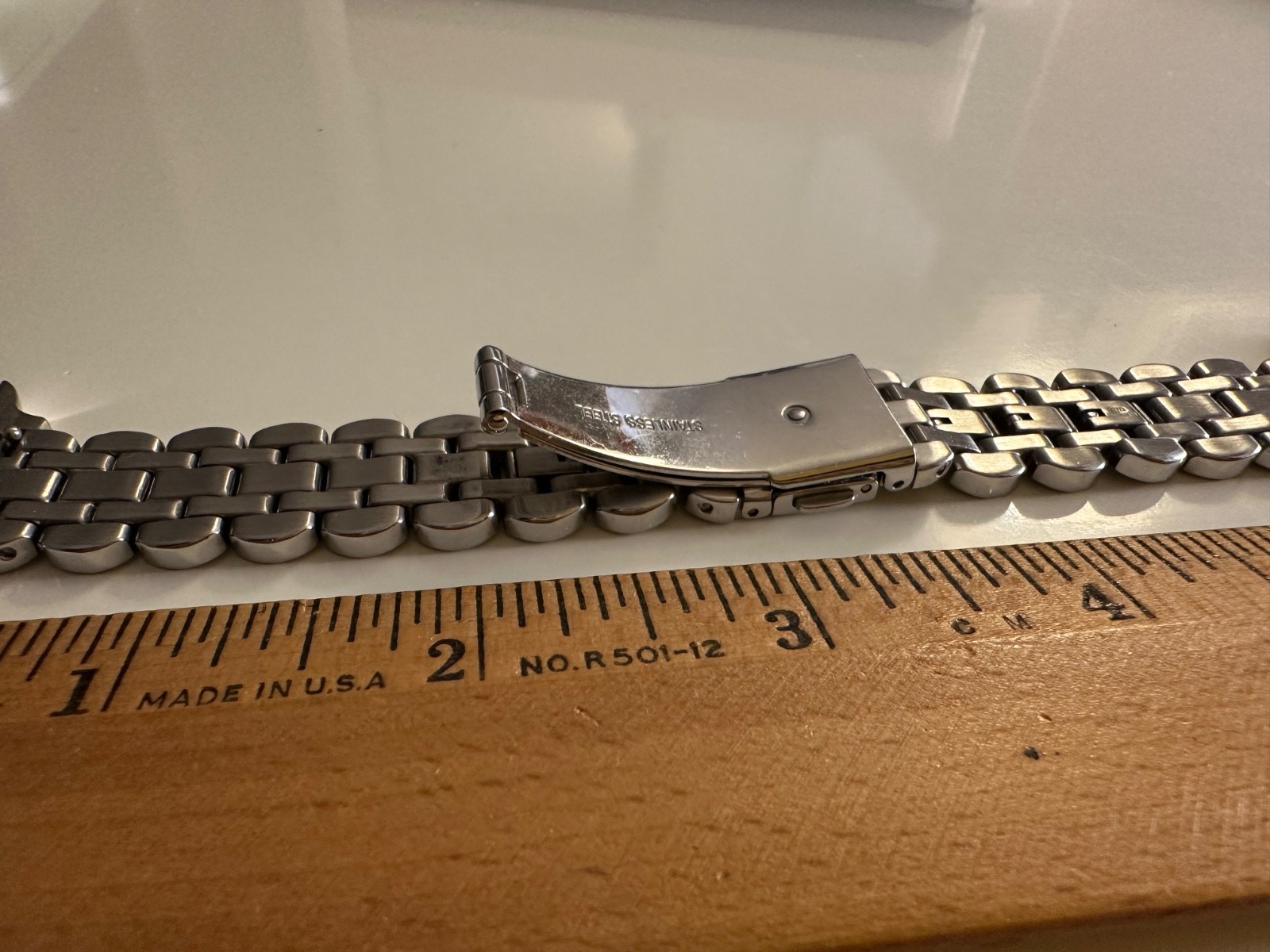 Kate Spade New York Stainless Steel Watch Band For Apple Watch good conditi
