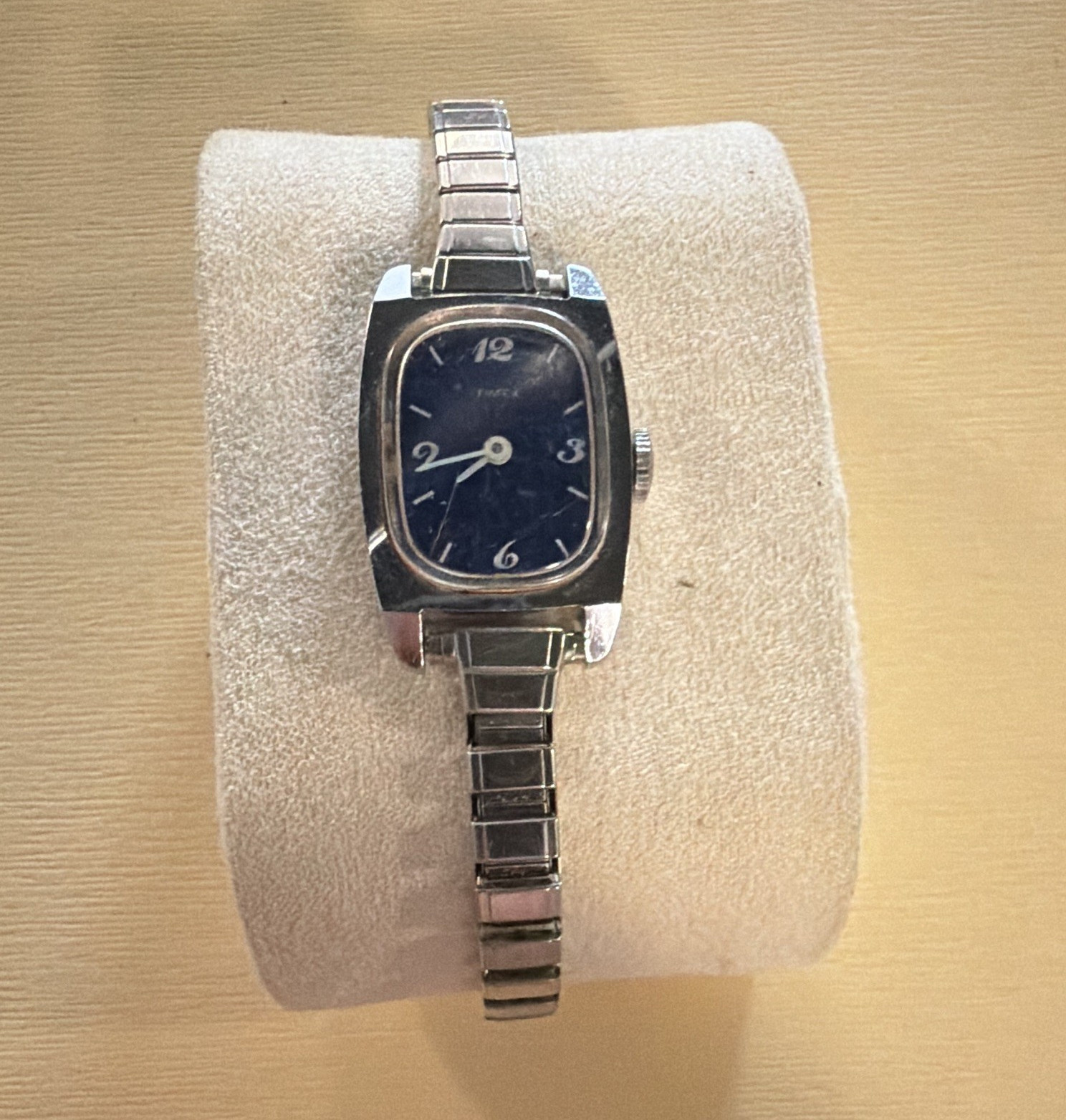 Women’s Dress Rectangle Watch Silver Tone Metal Bracelet Black Dial Analog