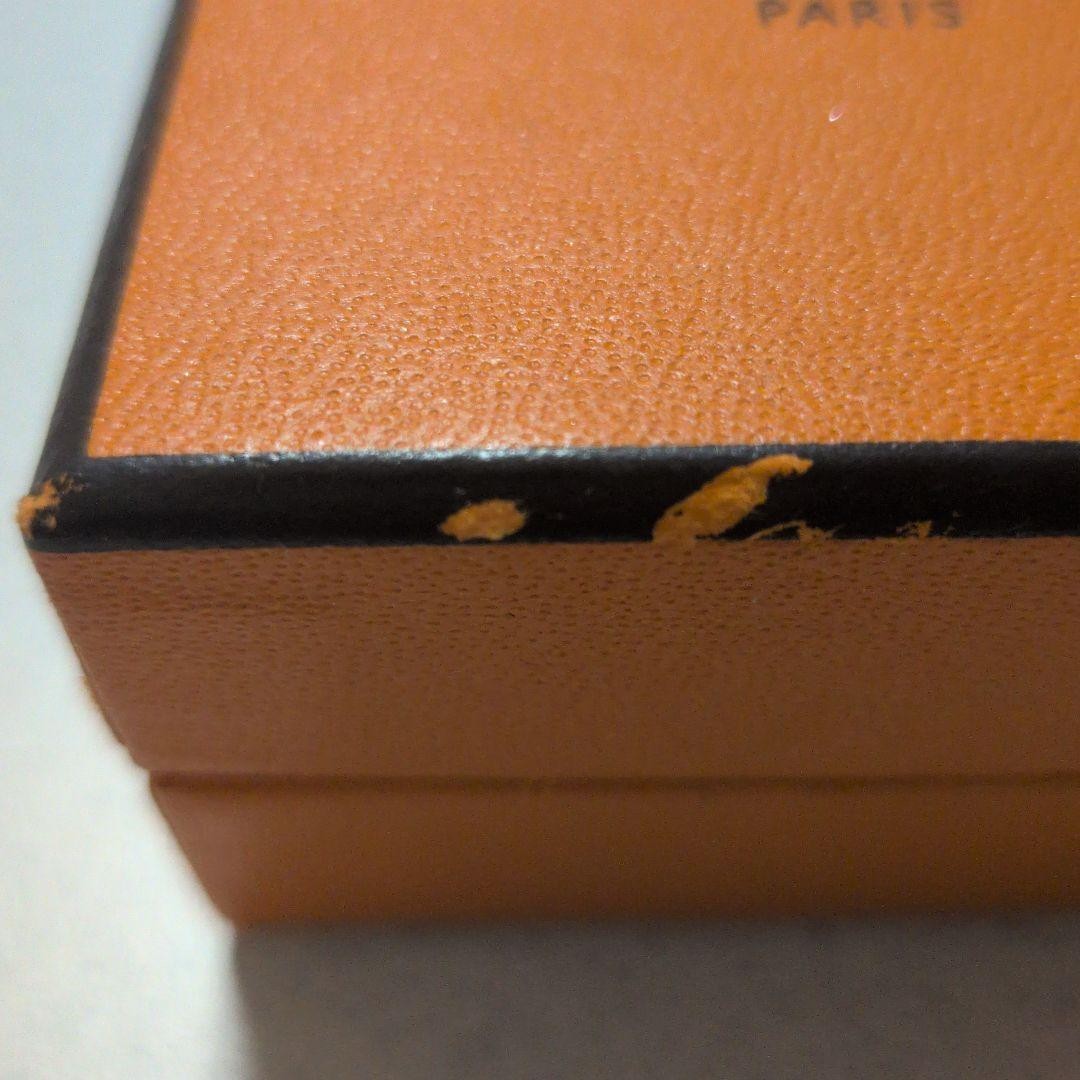 HERMES Cage d’H Cube Earrings Orange Gold Lacquer H Logo Studs Mint w/ Box Auth
