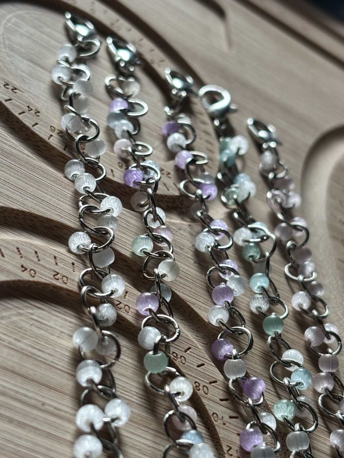LUMÉA Handmade Cat Eye Glass Bead Bracelet – Aqua Mint & Moon Pearl White