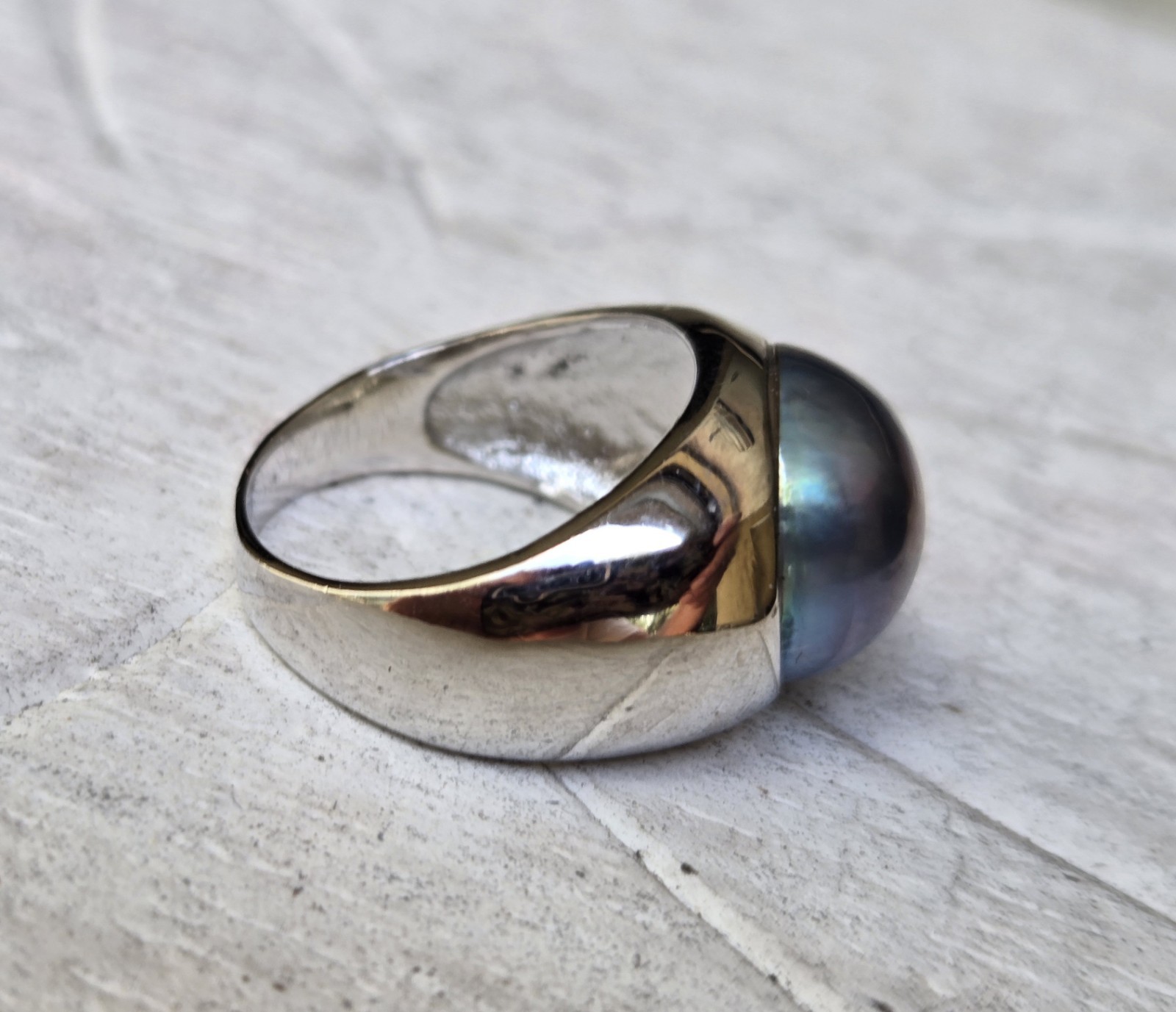 13mm Mabe Pearl Sterling Silver Ring