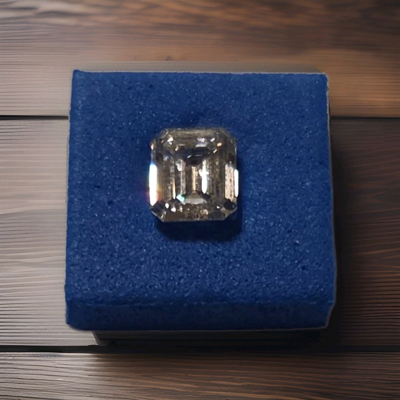 0.95ct Lab-Created Emerald Cut Diamond G SI1 IGI Certified (MSRP $780)