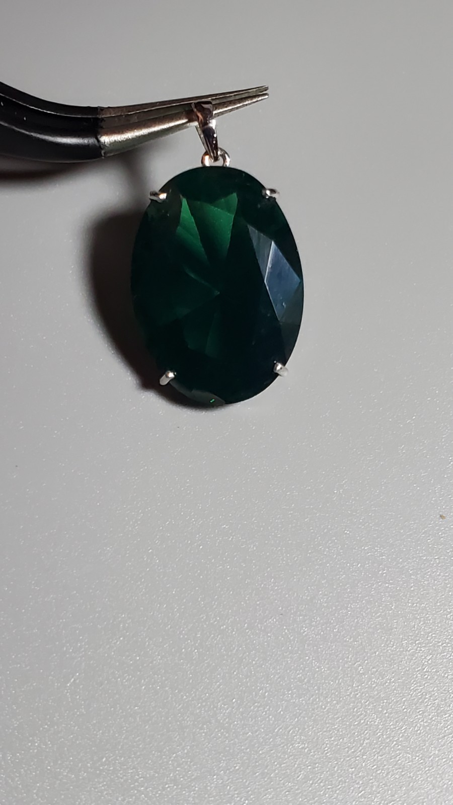 7.83 CT LAB CREATED EMERALD 10KT SOLID WHITE GOLD PENDANT 13MM X 18MM