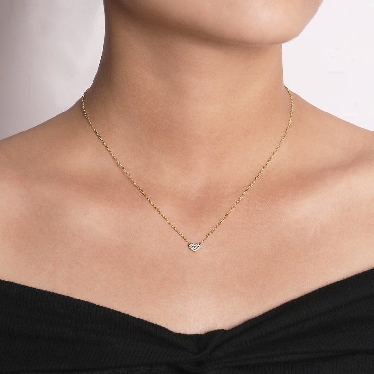 Solid 14k Gold Natural Diamond Heart Pendant Necklace Pave Setting Gabriel Co