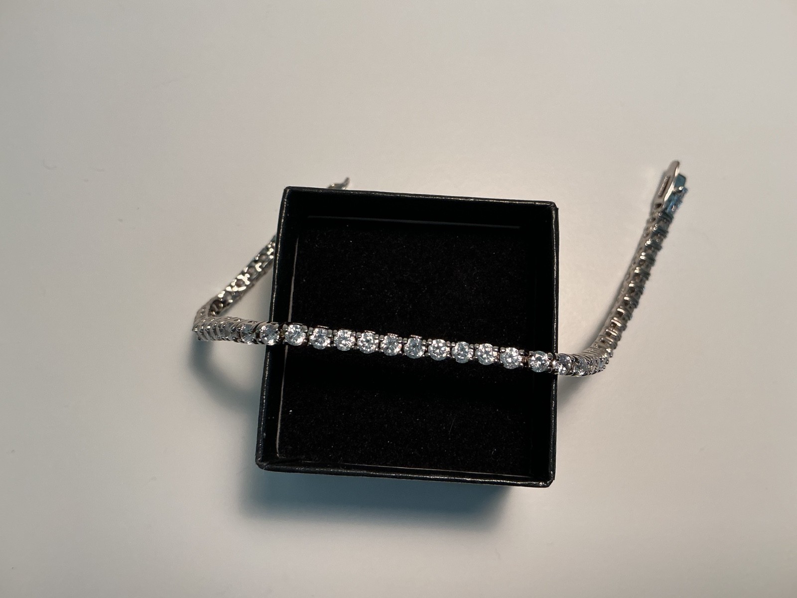 SILVER BRACELET TENNIS BRACELET CRYSTALS 7 inches