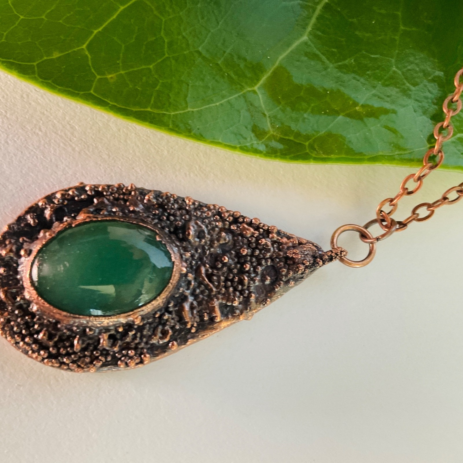 Copper Necklace Jade Gem Stone Handmade Jewelry Pendant 18” Chain Metal Teardrop