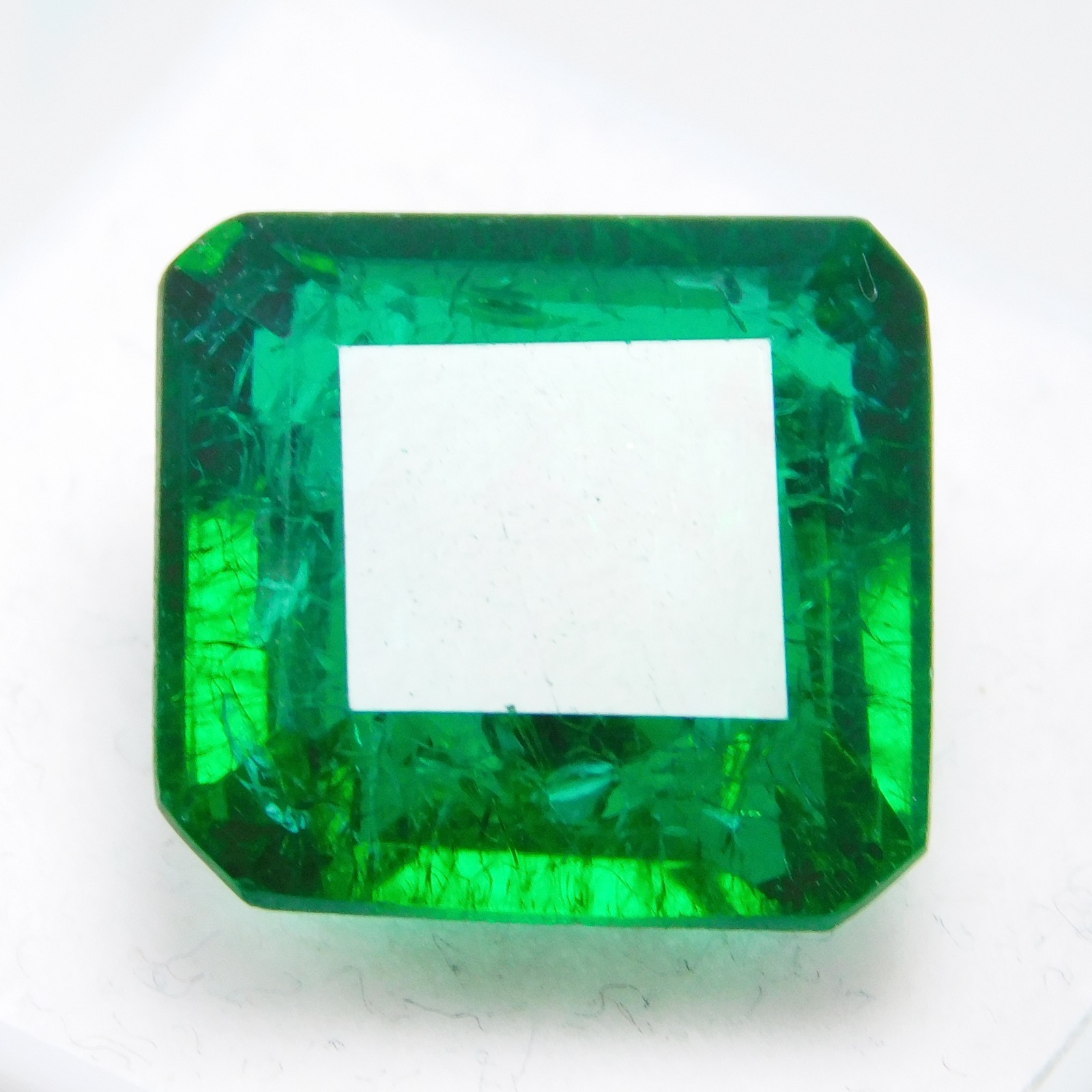 Stunning 11.40 Ct Natural Colombian Green Emerald – “Certified” Loose Gemstone