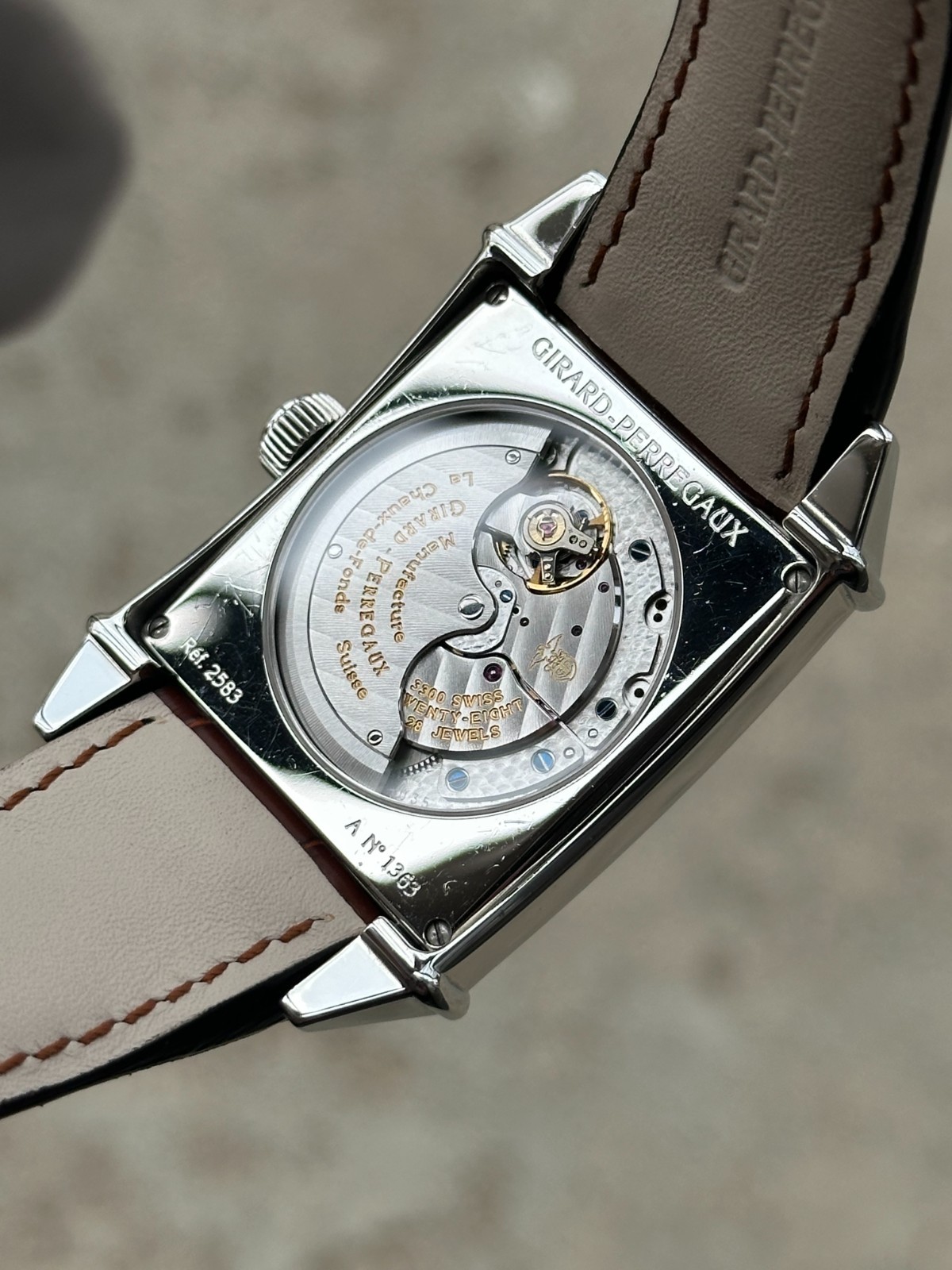 Girard-Perregaux Vintage 1945 Automatic 32mm Ref. 2583