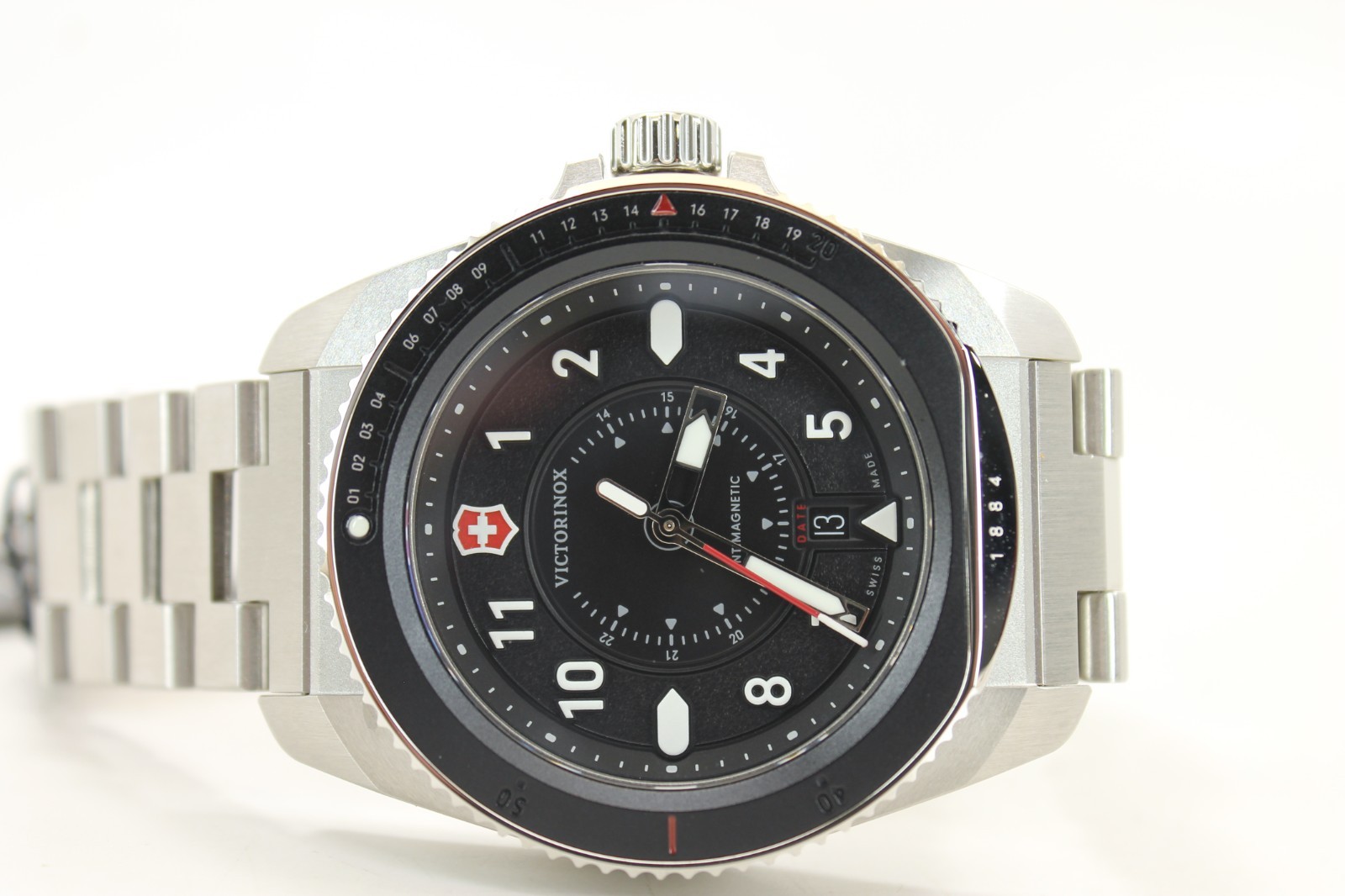 Victorinox Men’s Journey 1884 Automatic Stainless Steel Watch – 242009 NEW