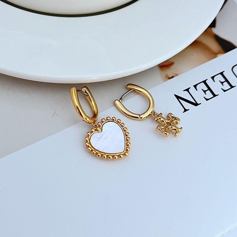 New Tory Heart & T logo earrings with Jewelry Pouch Size:3.3*1.7cm