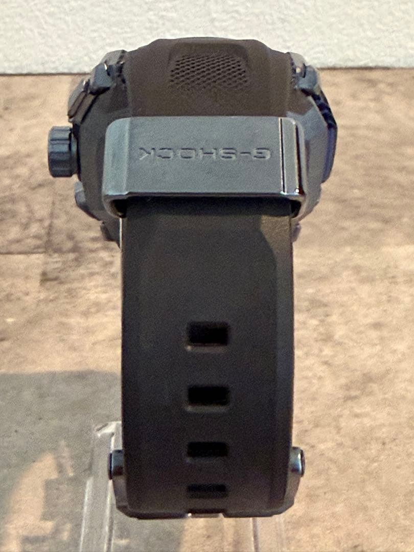 CASIO G-SHOCK MTG-B4000B-1A2JF Solar Watch Used