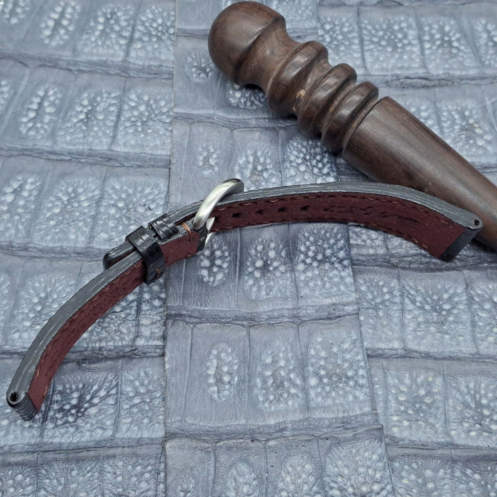 28mm/24mm Lizard Leather Watch Band Bespoke Exotic Leather Minimalist Design