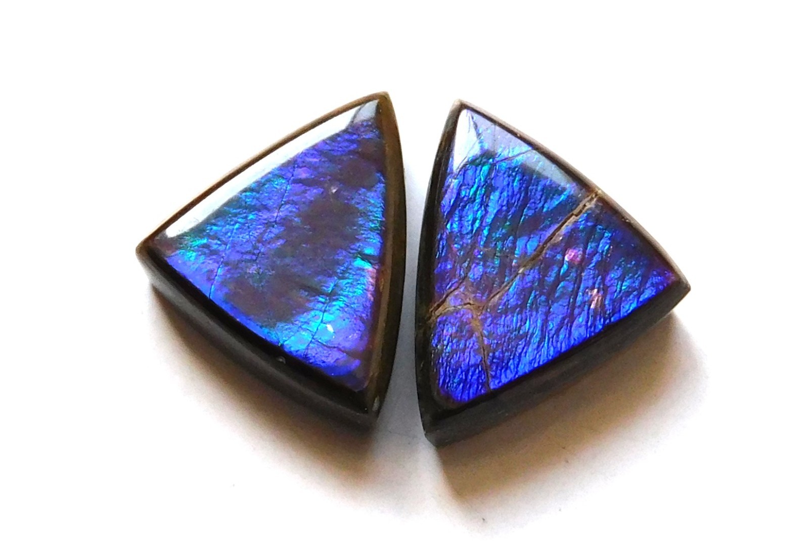 6.45 Cts Natural Ammolite (11.5mmx9mm each) Loose Cabochon Match Pair NA20