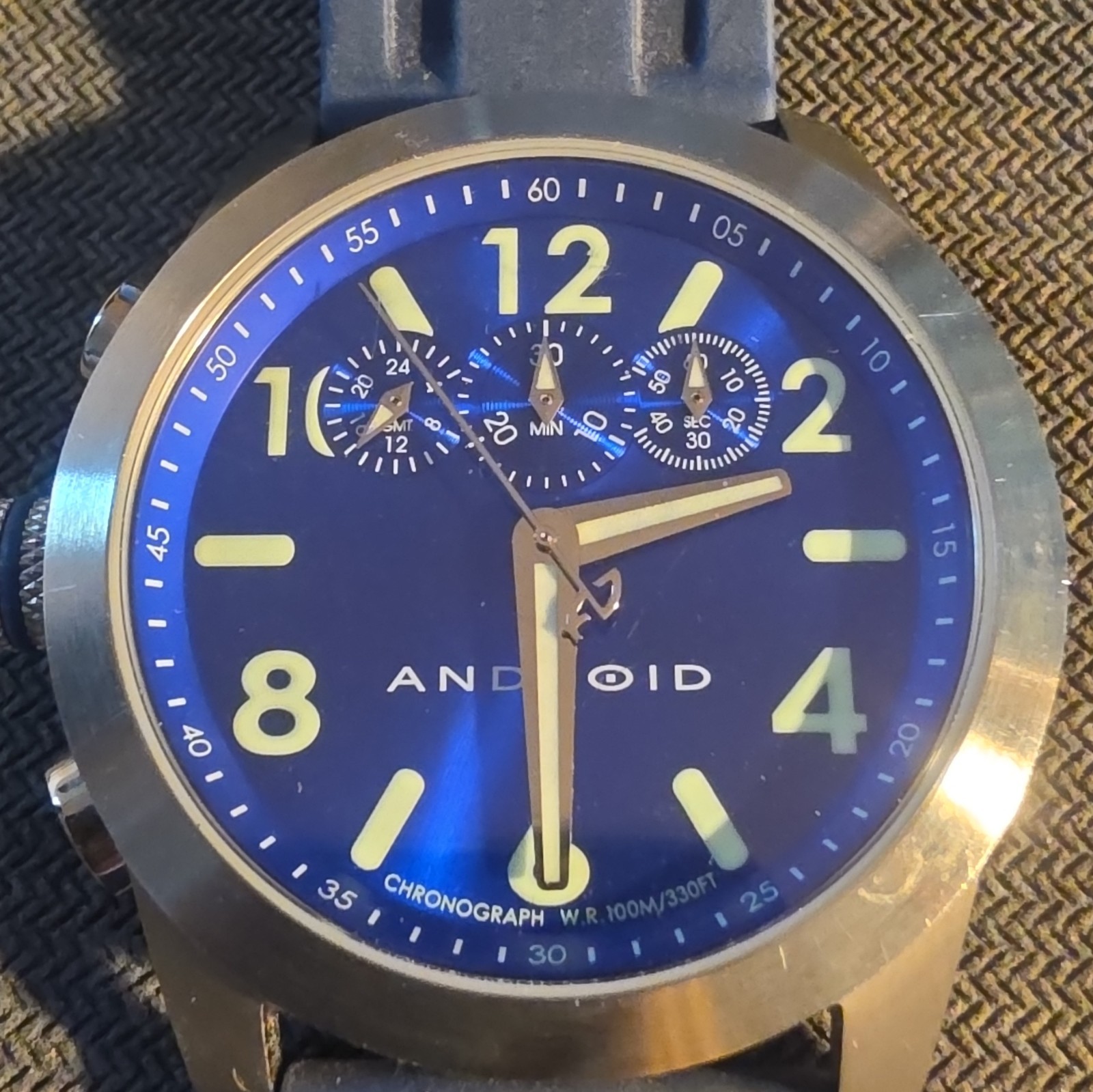 Android Quartz Chronograph 100m Blue Dial 50mm Steel Silver Blue Silicone