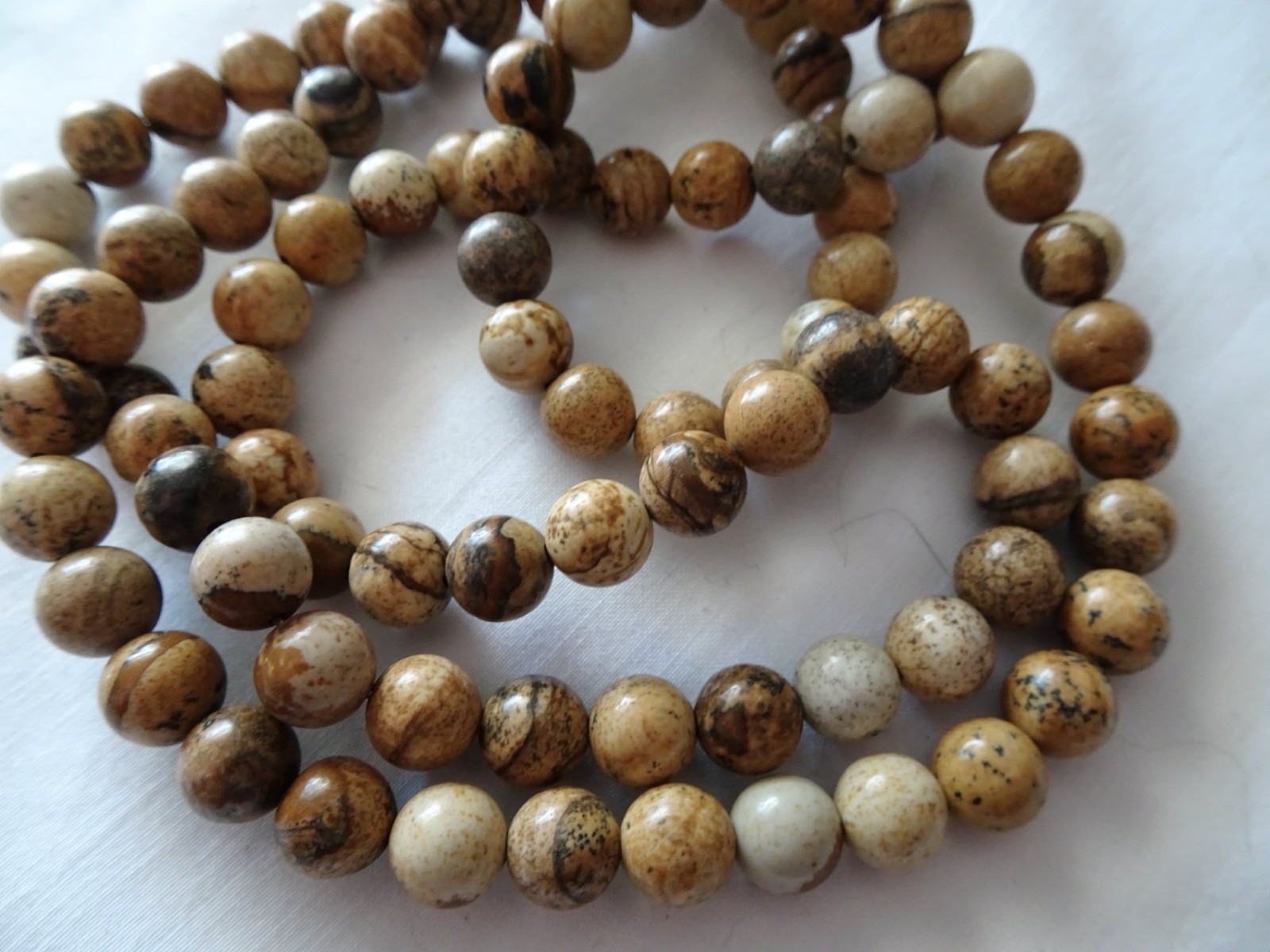 15 3/4″ Strand Natural Picture Jasper Stone Beads 7.25-8mm Smooth Round A890 DNG