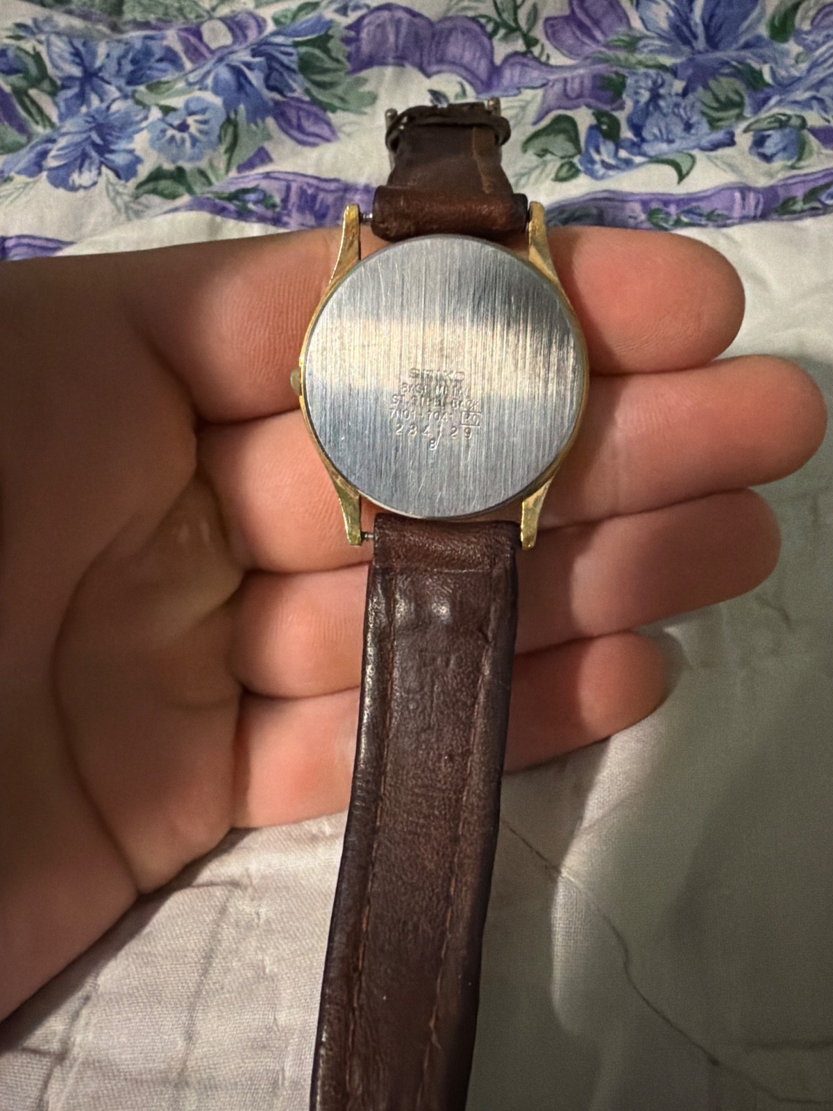 seiko women’s dress watch gold color, quartz movement
