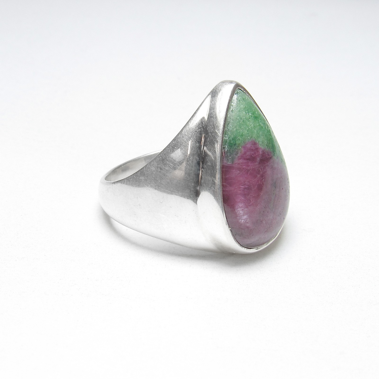 Heavy Sterling Silver 10.00 Ct Natural Pear Shape Red, Green Ruby Zoisite Ring