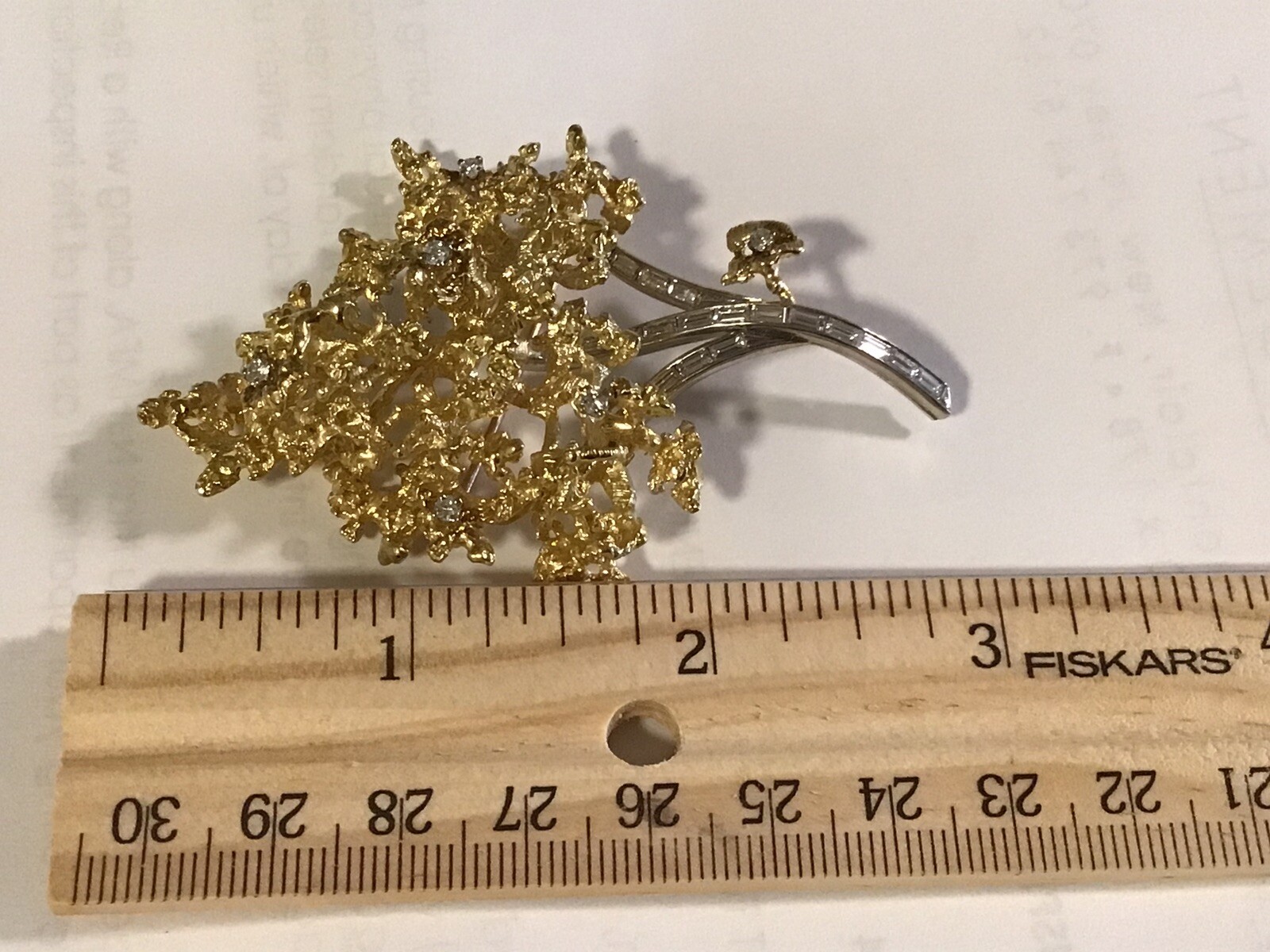 Stunning vintage 14 K Solid Gold 36.3 G ,natural Diamonds 3 Ct Brooch/pin