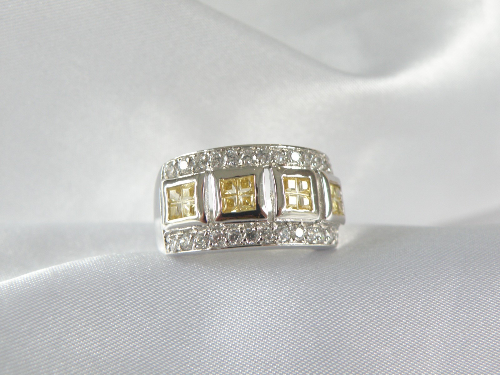 Victoria Wieck Sterling Silver 925 Channel Set Yellow CZ Ring Size 8