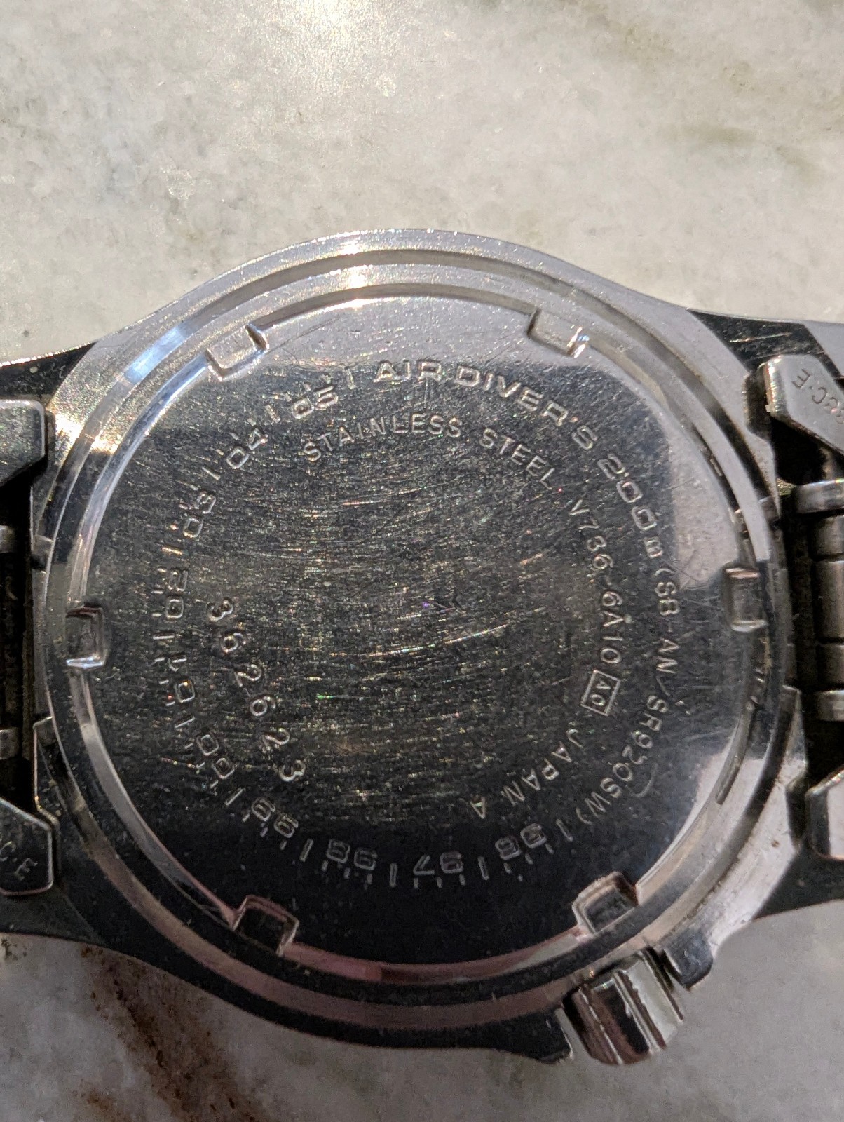 Alba Aqua Gear V736-6A10 200m Diver JDM Kanji Day Date 2003