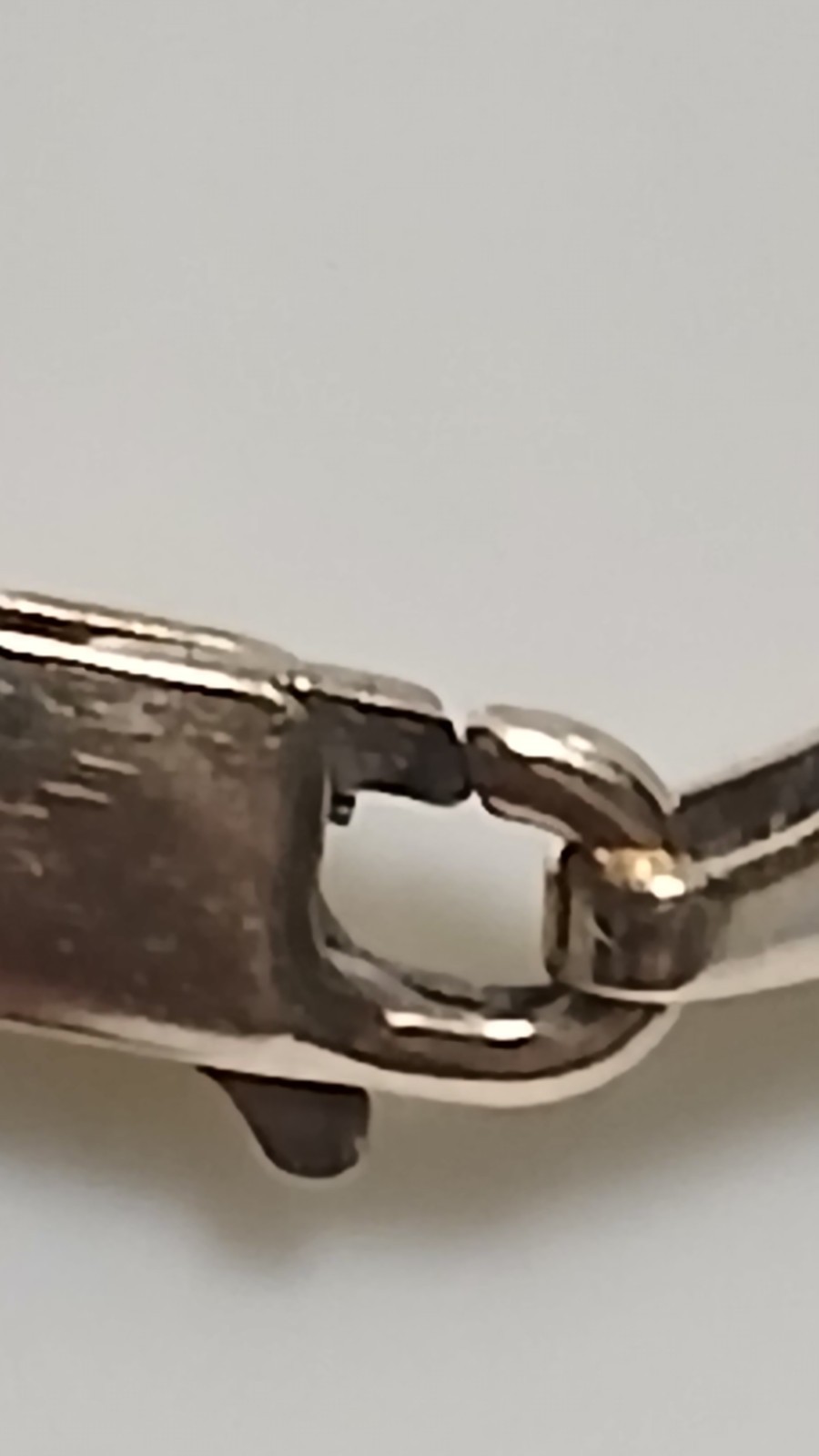 9ct Yellow and white Gold dolphins Bracelet.