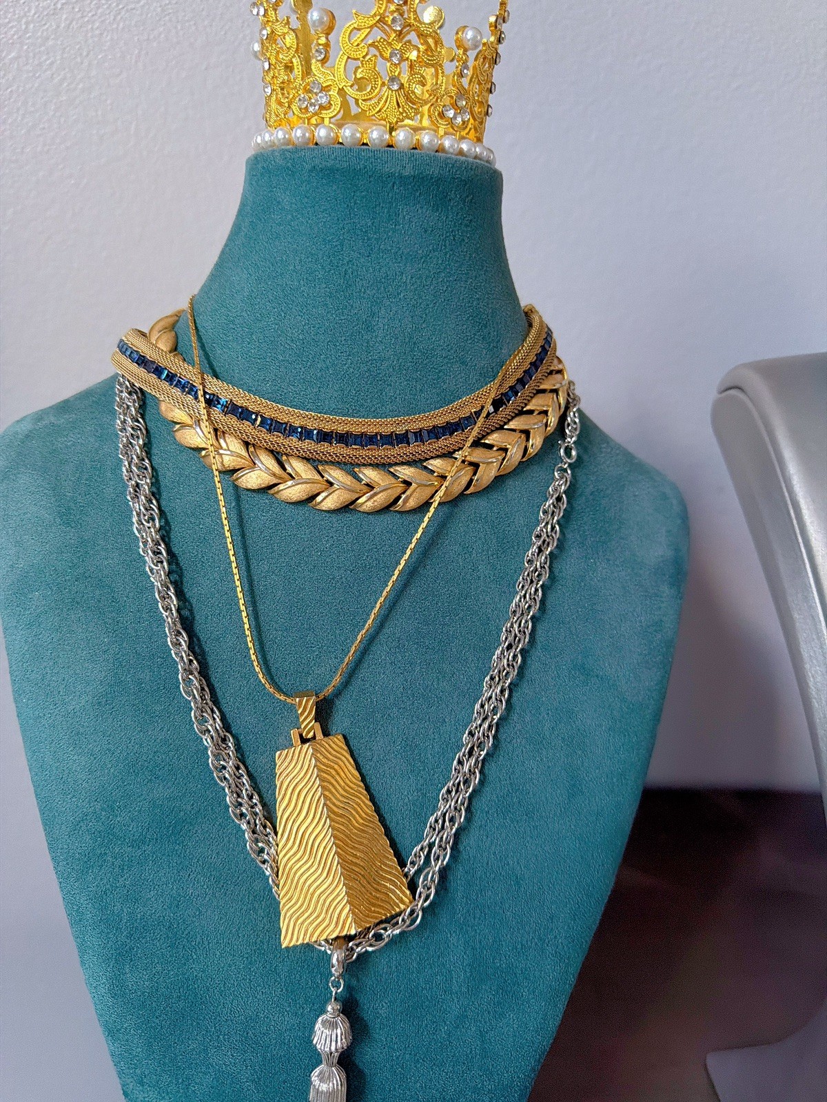 Exquisite Vintage High End Jewelry Lot 114 Juliana Vrba Miriam Haskell& More