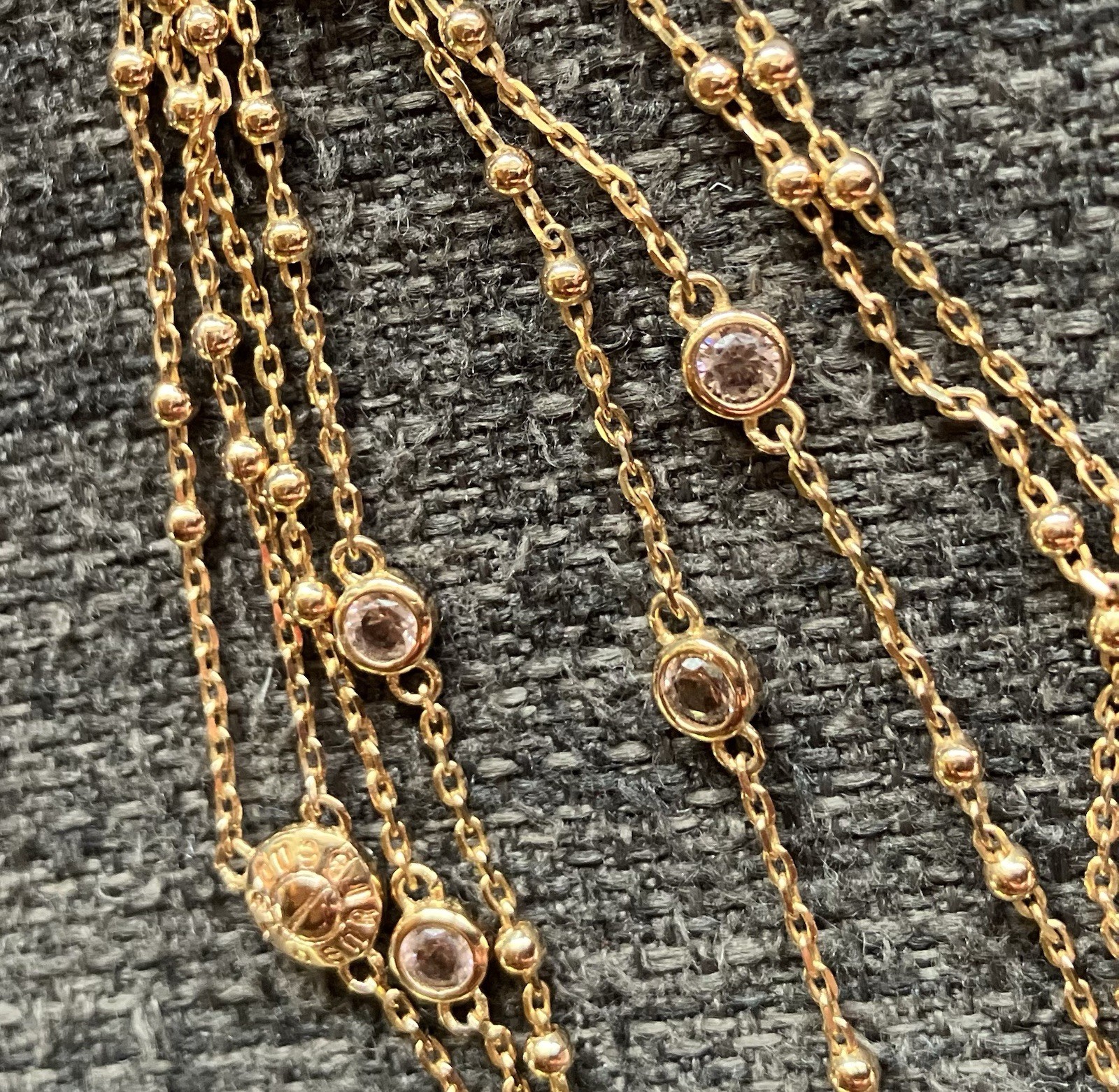 Henri Bendel Necklace Dainty Gold Toned 17inch Chain Pink Rhinestones Signed