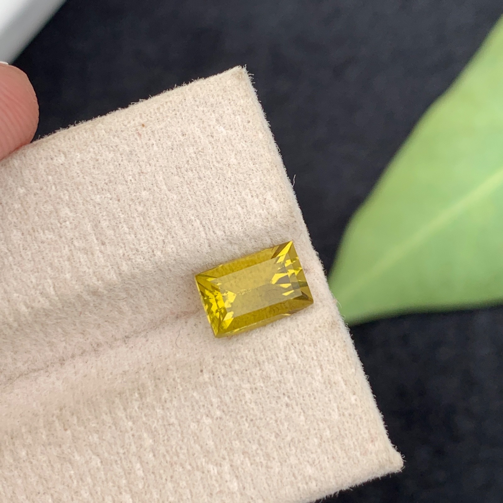 Natural Sphene Titanite 1.5 Ct Baguette Cut Loose Gemstone Pakistan