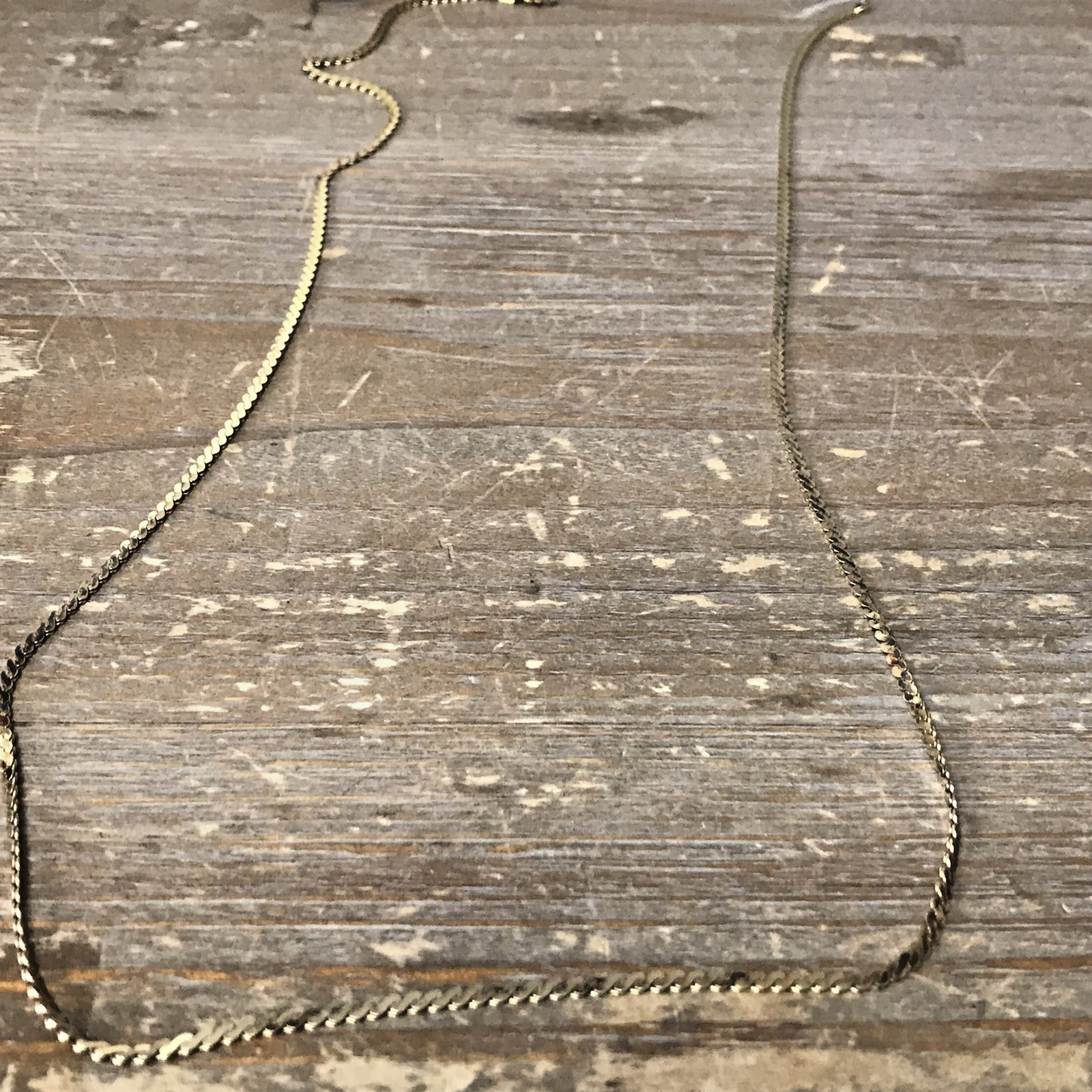 Italy 925 Sterling Silver gold toned sequin chain 24″ Necklace 2.1mm 7.36grams