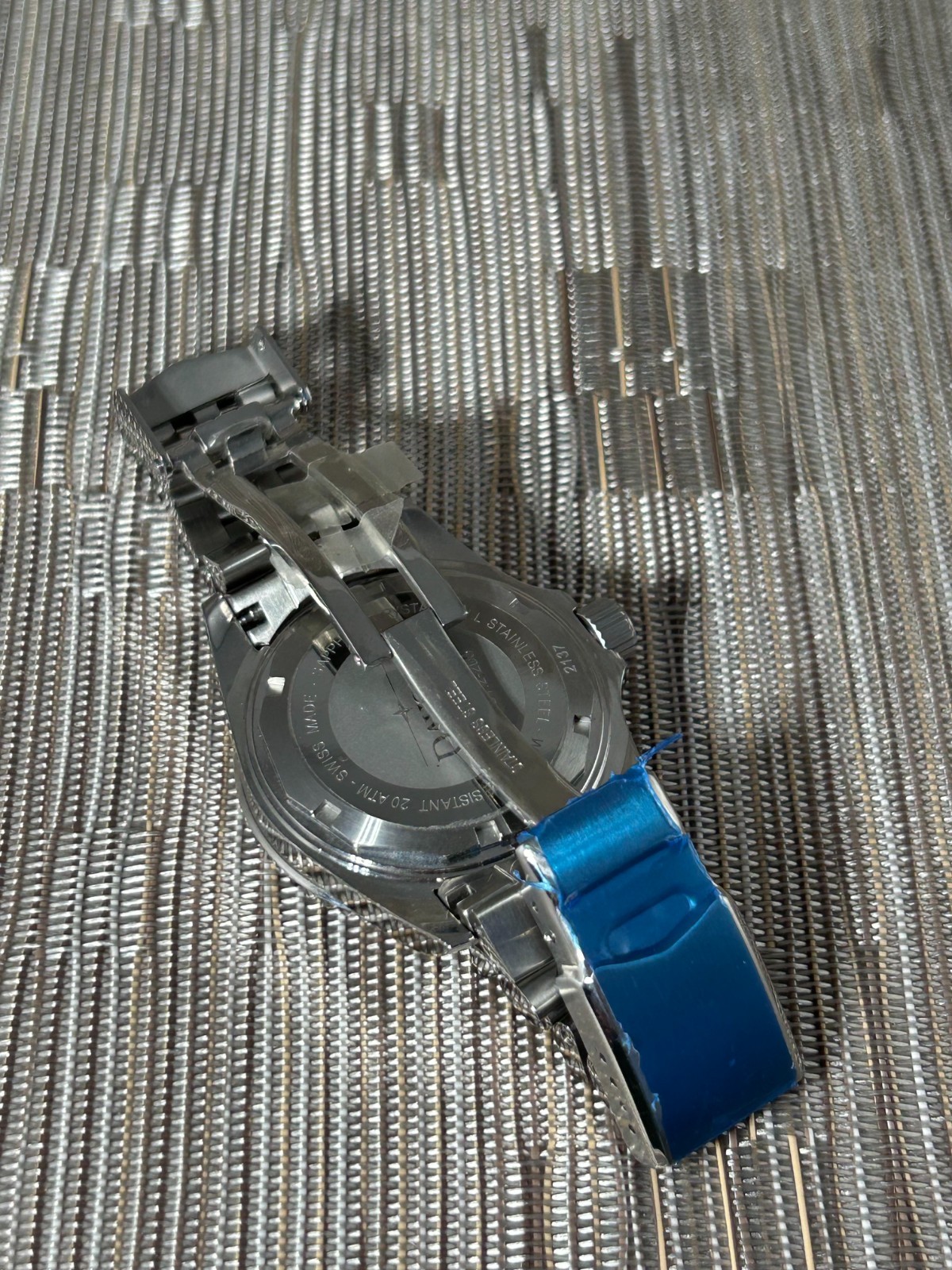 Davosa Ternos Green Ceramic 16155570 Swiss Automatic Diving200m with 2 Bracelets