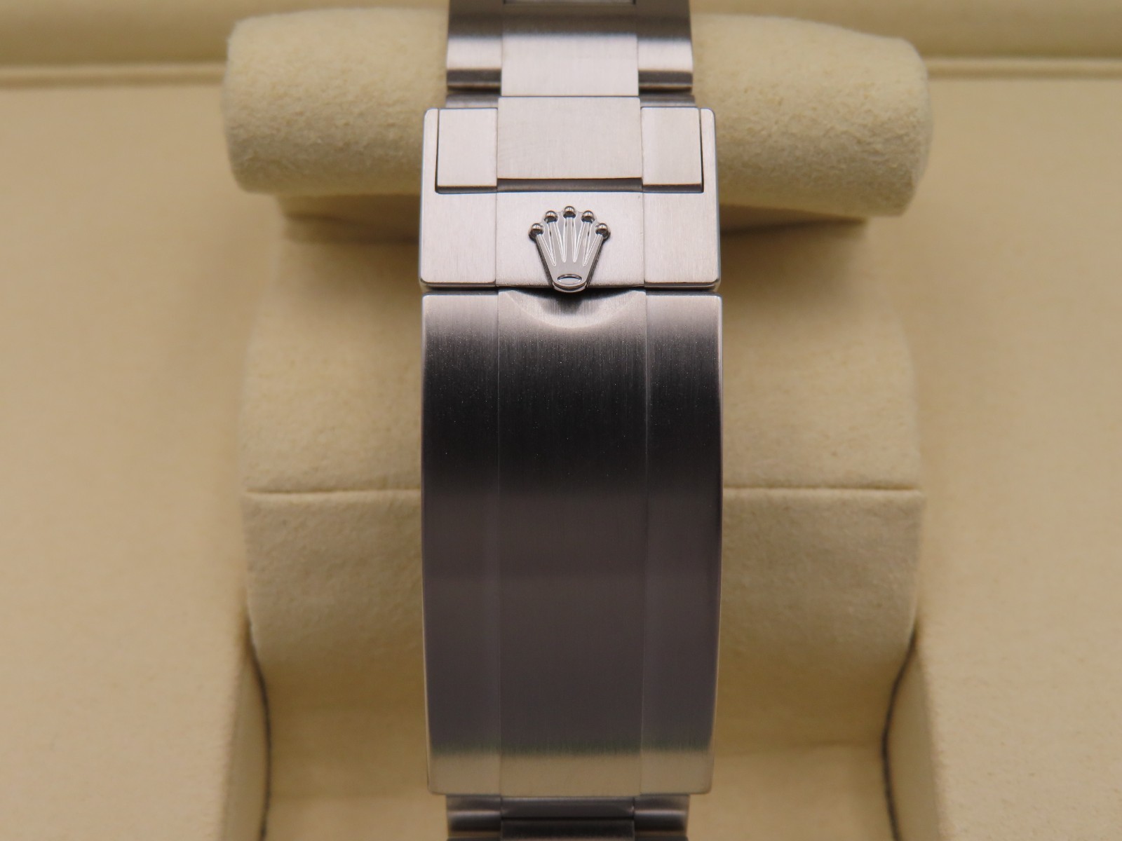 Rolex Submariner Date 126610LN Men’s 41mm Wristwatch Pre-Owned Box Papers 2025