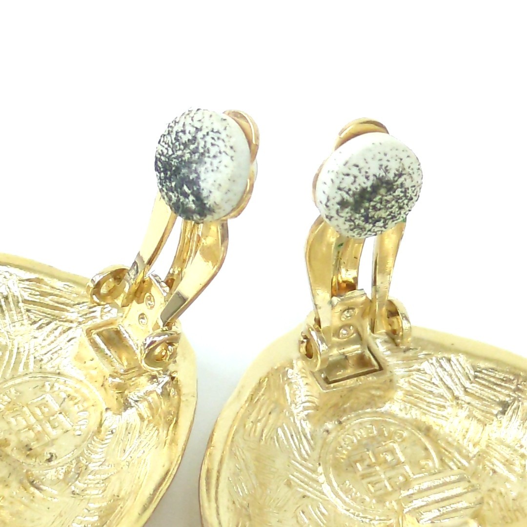 Vintage Givenchy Gold Tone Heart Clip On Earrings Bijoux Logomania 03772301
