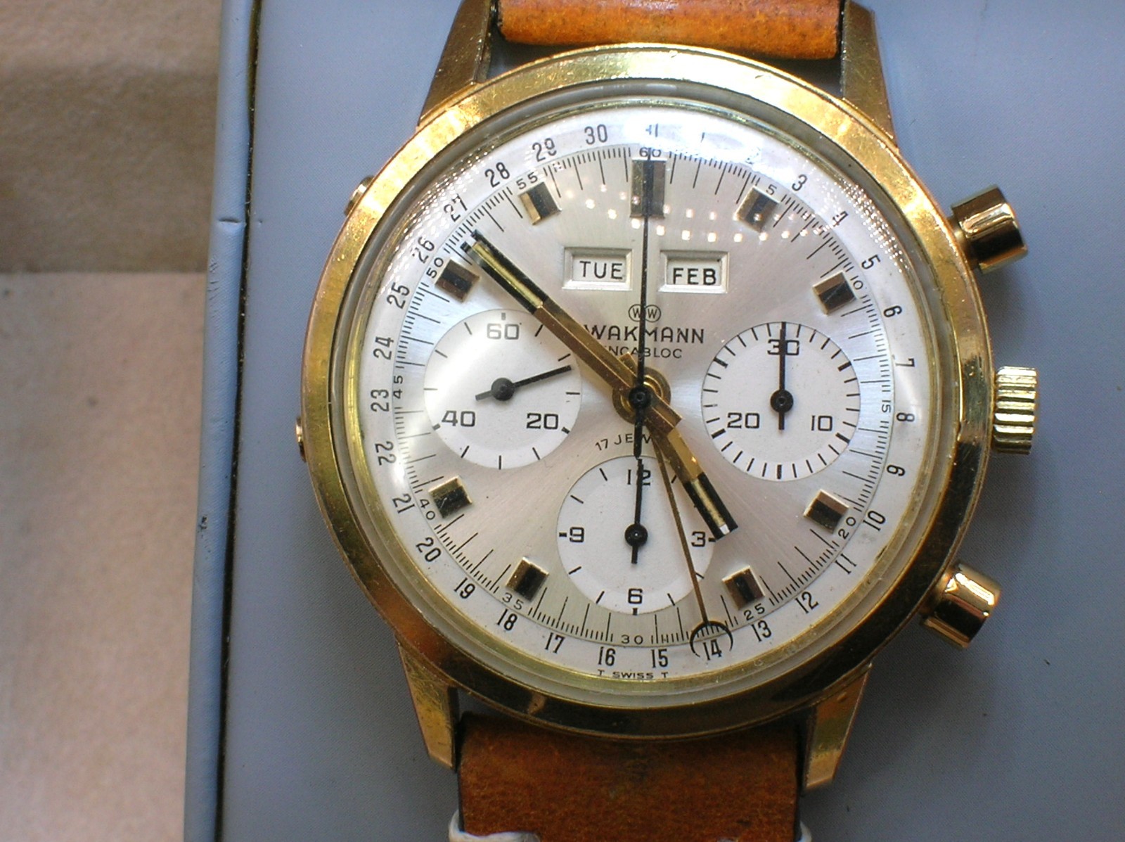 WAKMANN JUMBO TRIPLE DATE CHRONO VALJOUX 730-WORKING-SMALL PUSHER HEAD MISSING