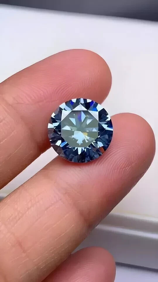 5 CT Natural Royal Blue Diamond, Round Cut 11.50mm,VVS1, D Color Certified D01