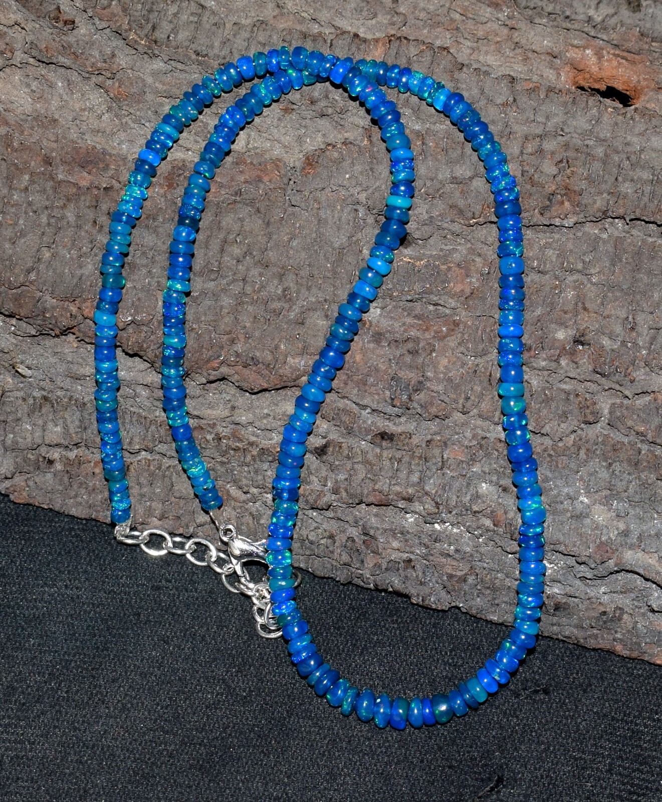 16″ Natural Ethiopian Opal Wello Fire Opal Gemstone Bead Necklace Size 3-4.5 MM